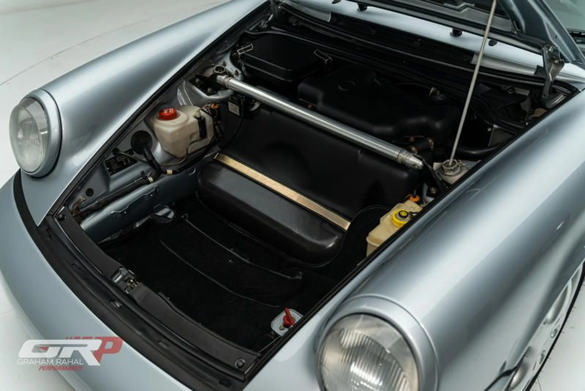 mph050_2716892805_6_E647388_233_D_4169_9458_C25_B3_EF_4_C2_DC_347a0029ac