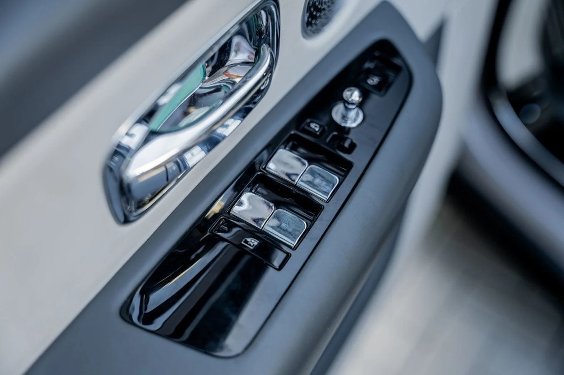 mph050_2730331762_22563864_51_1024_1b6bef6ef4