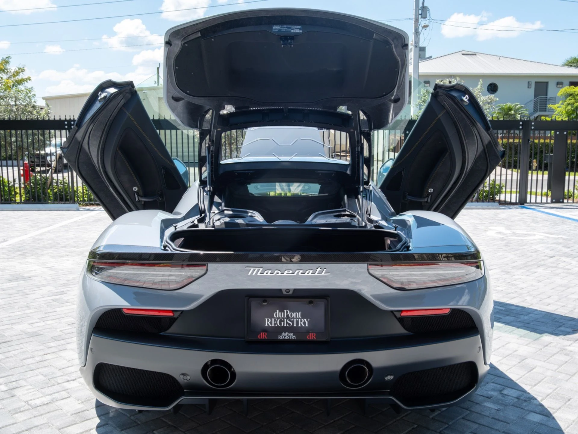 mph050_2748039009_Used_2023_Maserati_MC_20_1774904512_6805a19416
