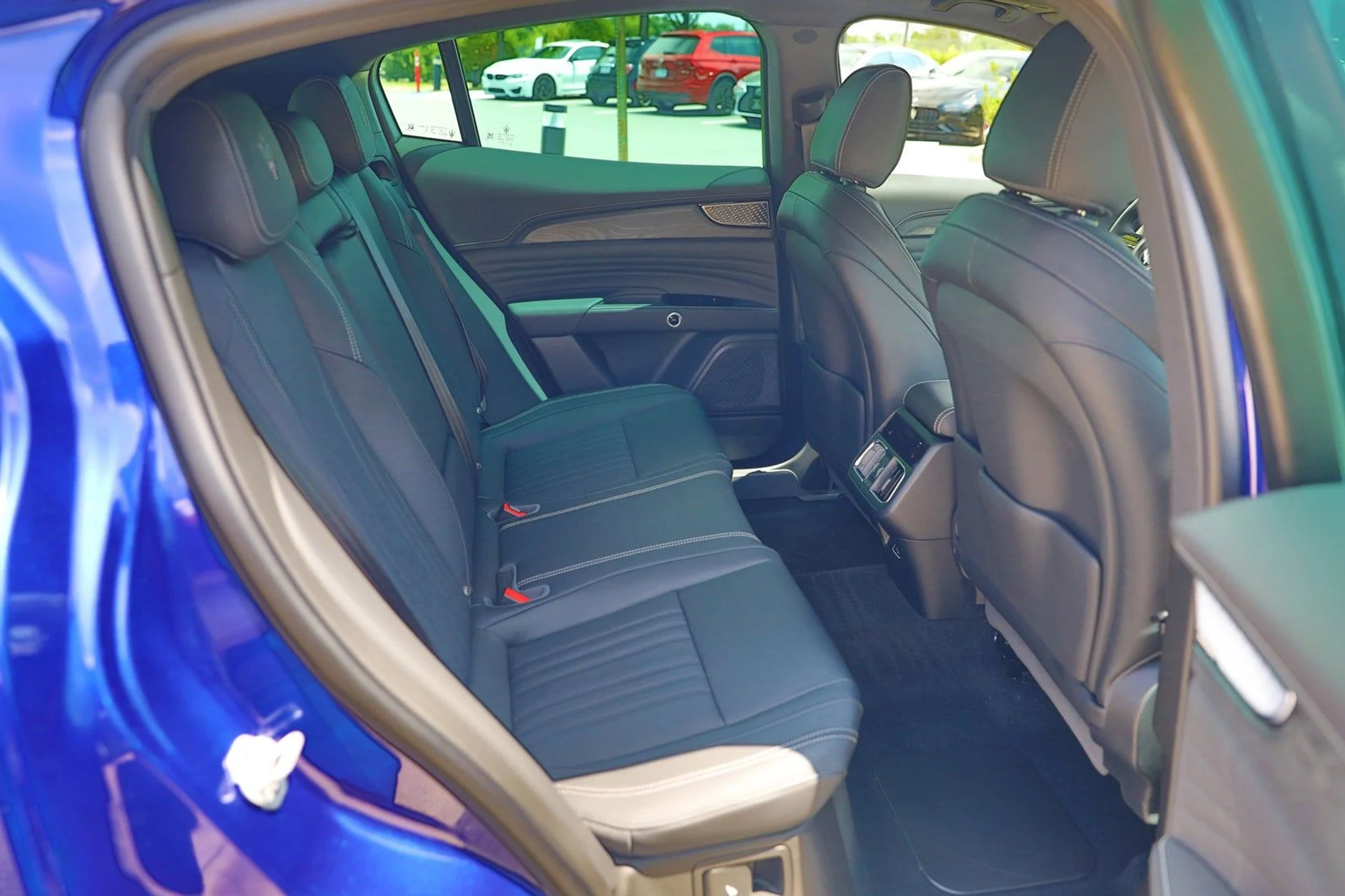 mph050_2751712749_21613db33e114dc19b002a0154a3553a_066a1238dd