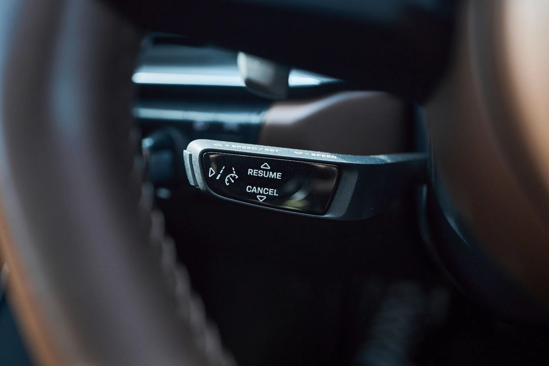 mph050_2767576212_Used_2022_Porsche_911_Turbo_S_1760421812_81e76428aa