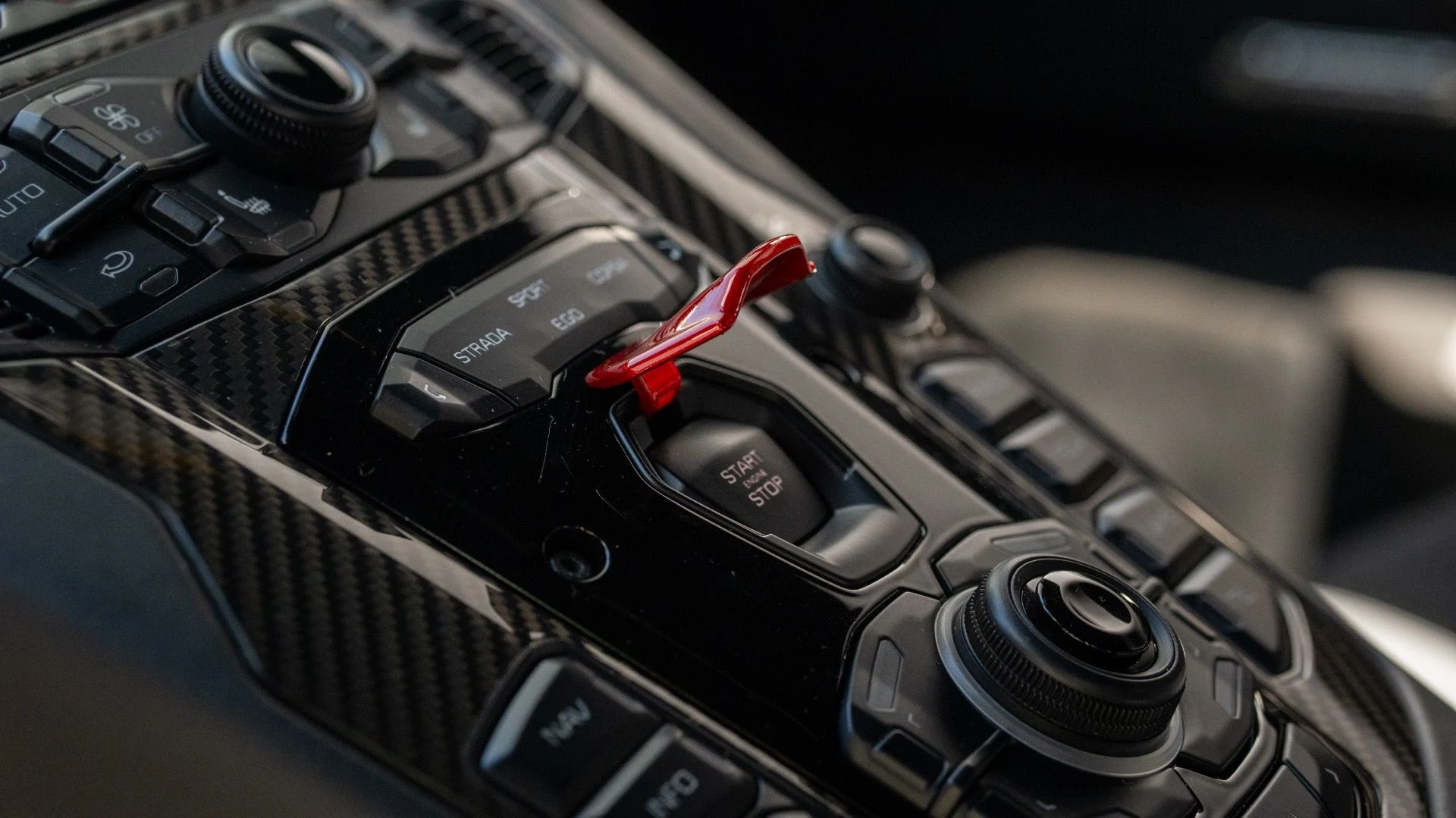 mph050_2768744863_Used_2019_Lamborghini_Aventador_LP_770_4_SVJ_1754340799_b64e858e39