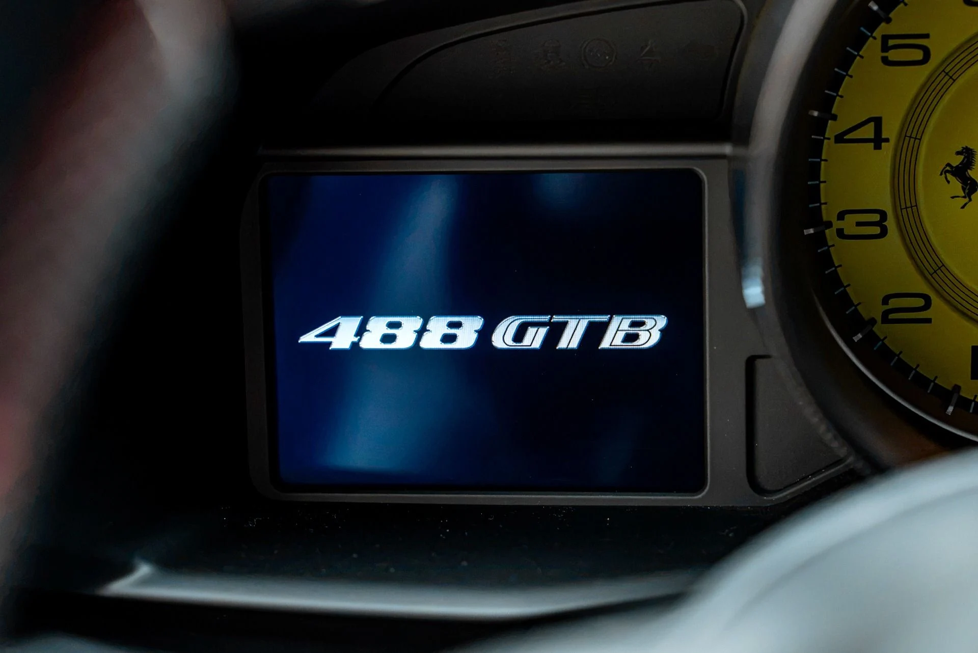 mph050_2777099838_Used_2018_Ferrari_488_GTB_1785446236_889108da12
