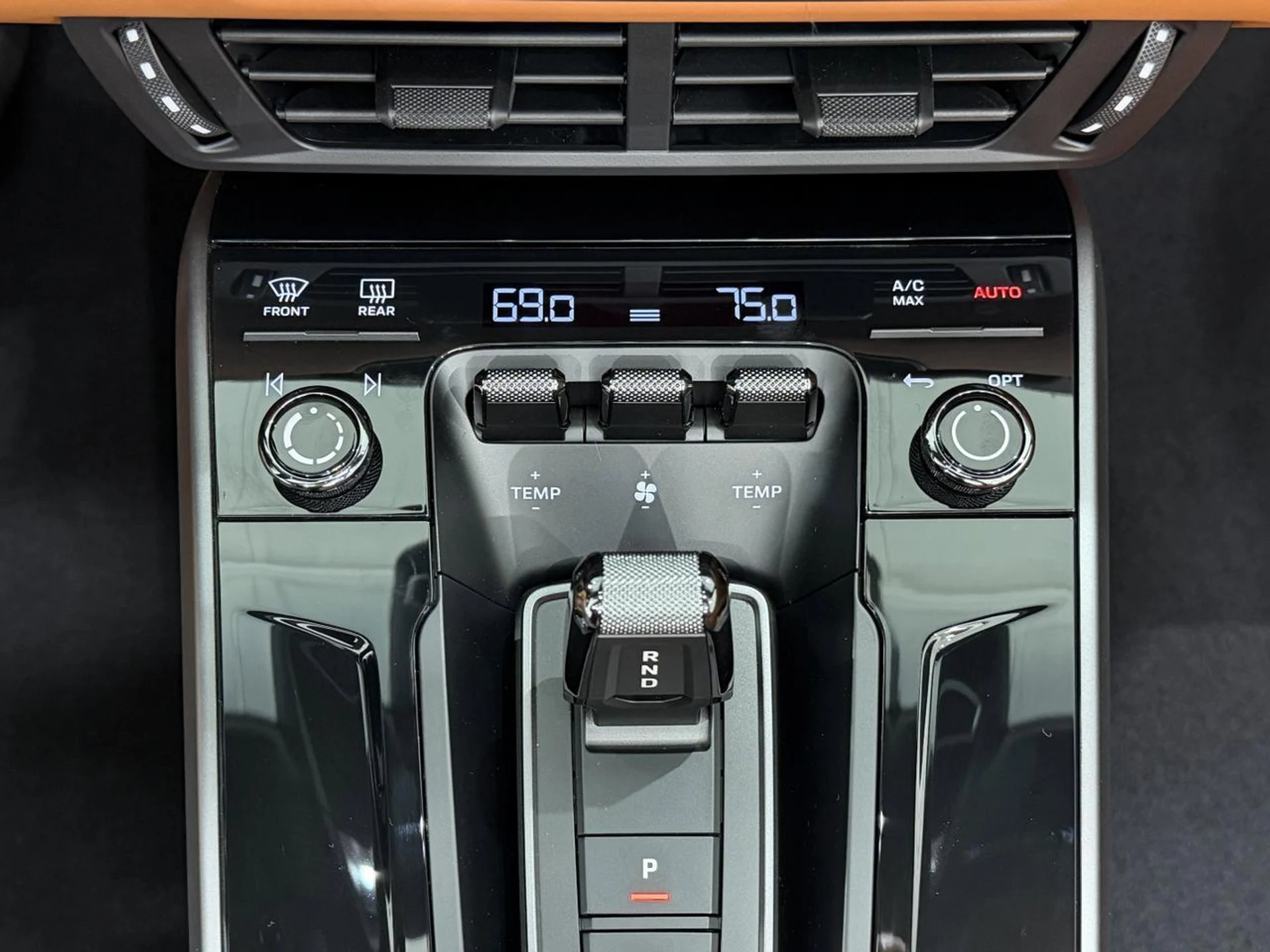 mph050_2780239919_1f9c292e6e461426aef60a33771d9ade_ec369b169c