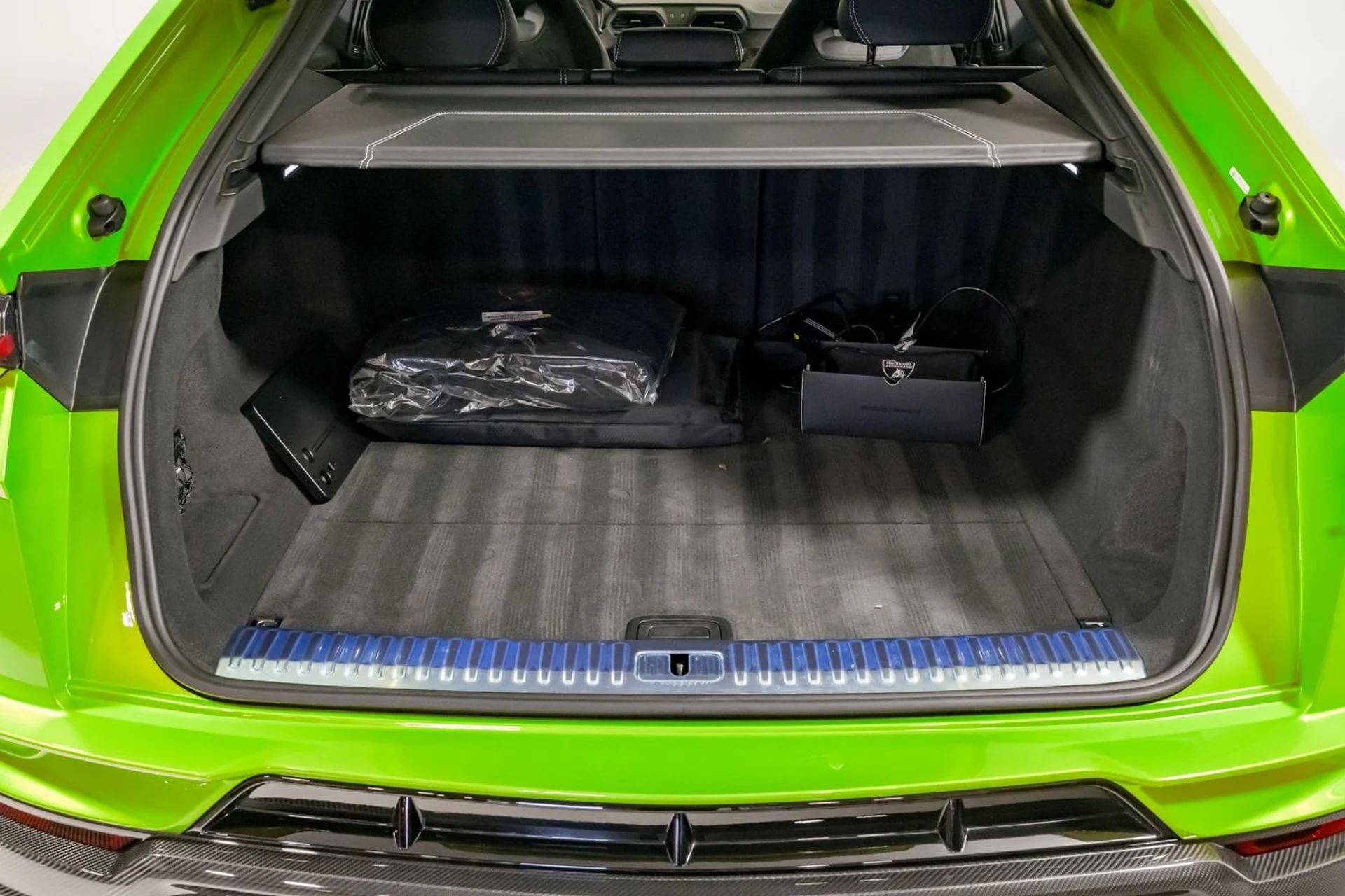 mph050_2787563820_c498b4561ff04bc6afecb03c57642463_06afa3cfee