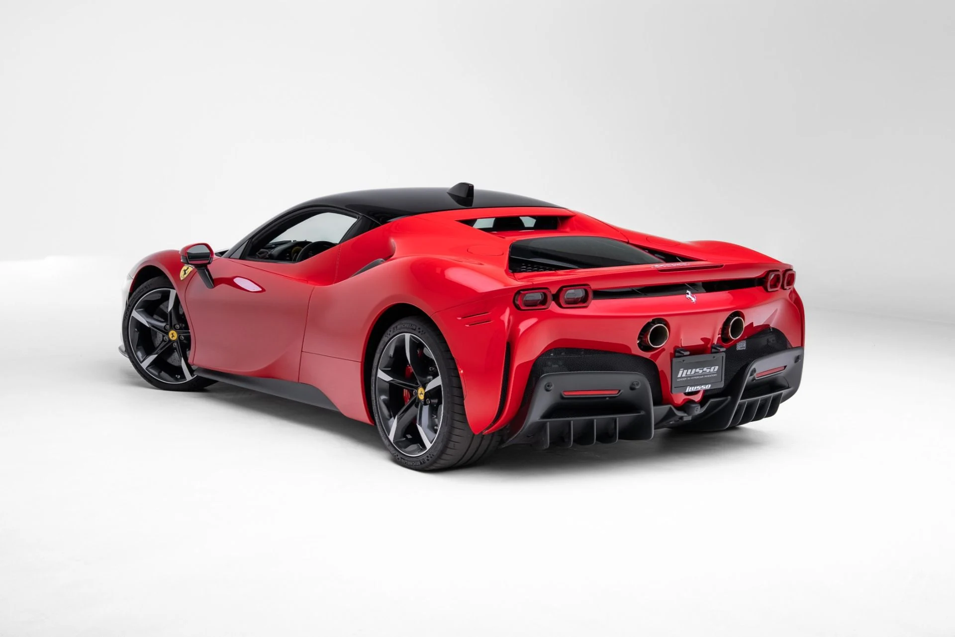 mph050_2793951072_Used_2023_Ferrari_SF_90_Stradale_1773856077_67bc4681d4