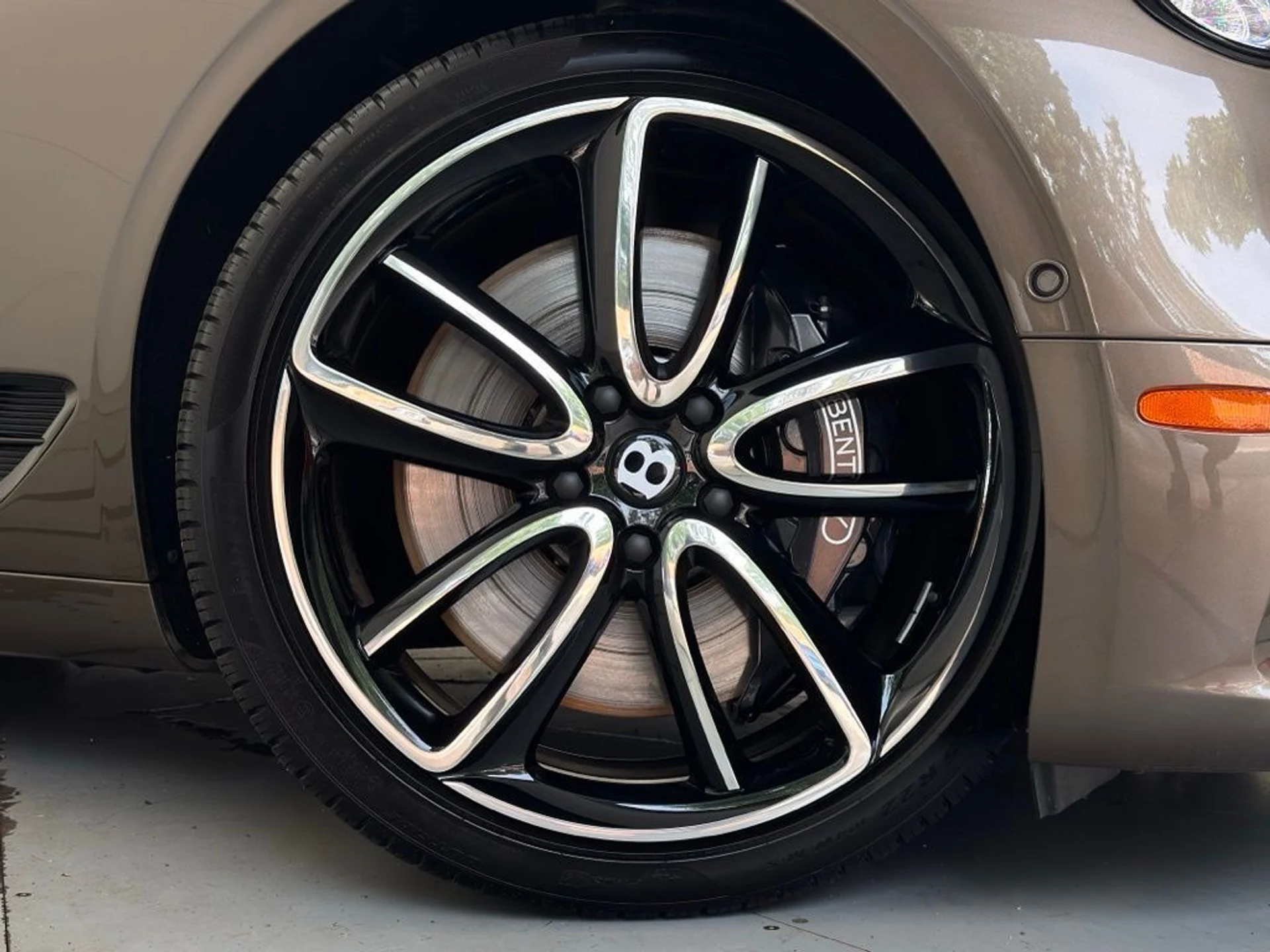 mph050_2797725623_pfl50pv3lb4utpqndwuy95ck9t8v_84a9fd63ac