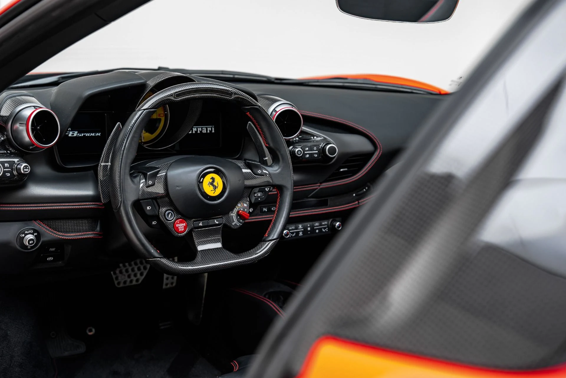 mph050_2801573742_Used_2022_Ferrari_F8_Spider_1785267085_46007ac096