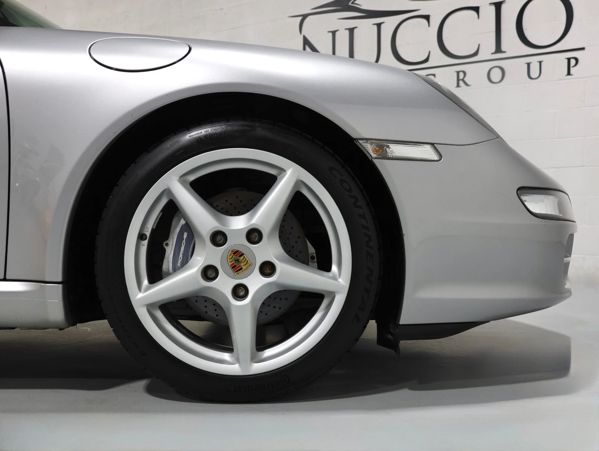 mph050_2828080506_Used_2006_Porsche_911_Carrera_6_Speed_Manual_Only_33_K_Miles_Just_Serviced_GT_Silver_1781322547_496b0942fe