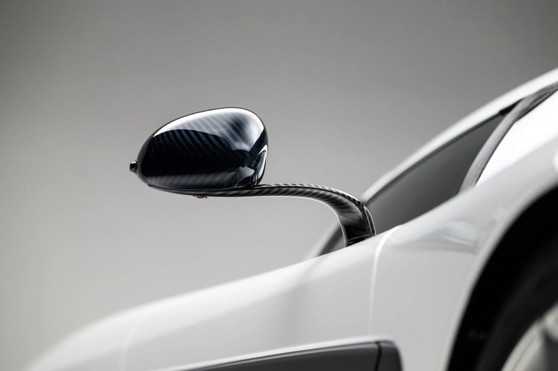 mph050_2854792652_13358_p51_l_939a809ffd