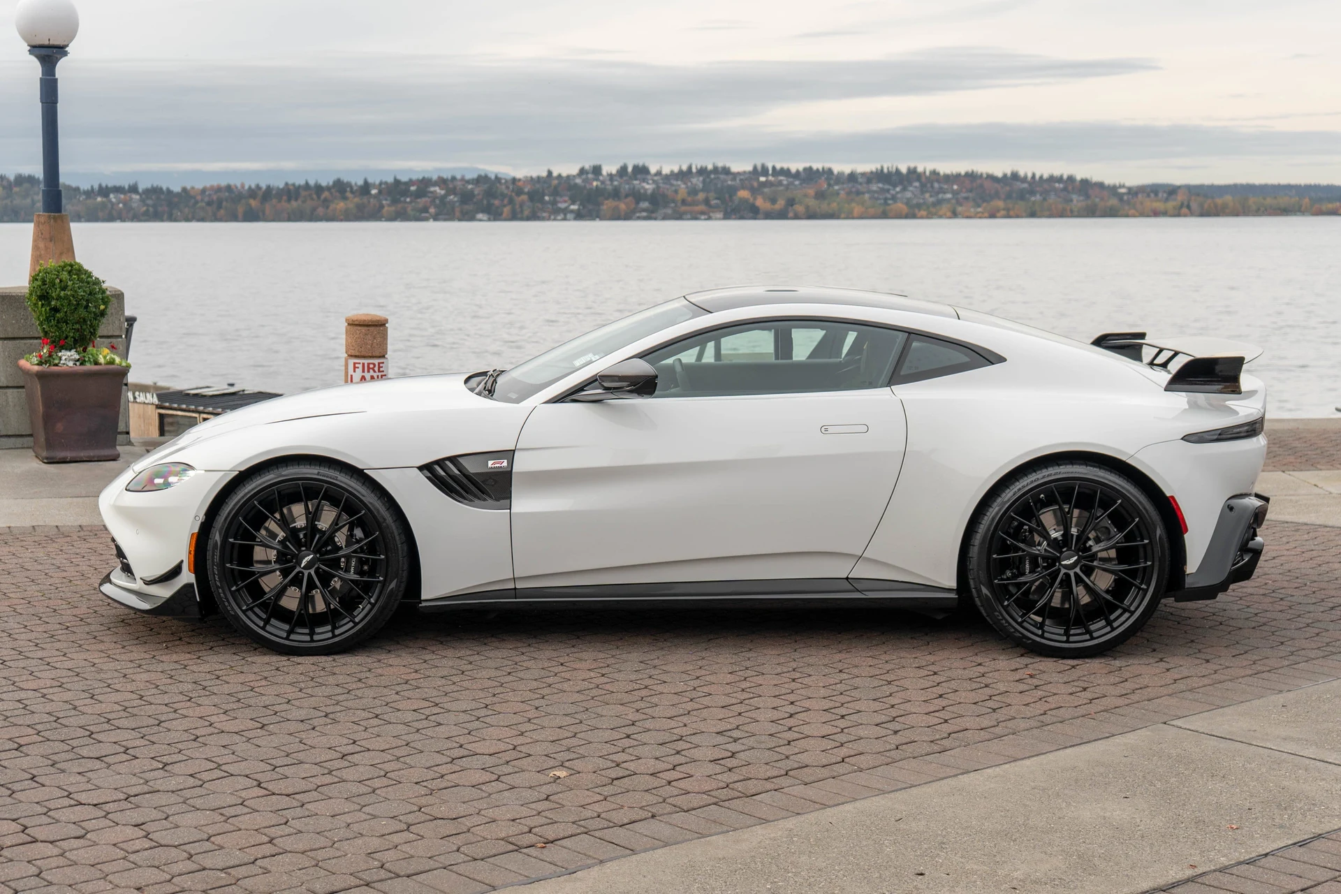 mph050_2903899923_51_55e2f3dd4d