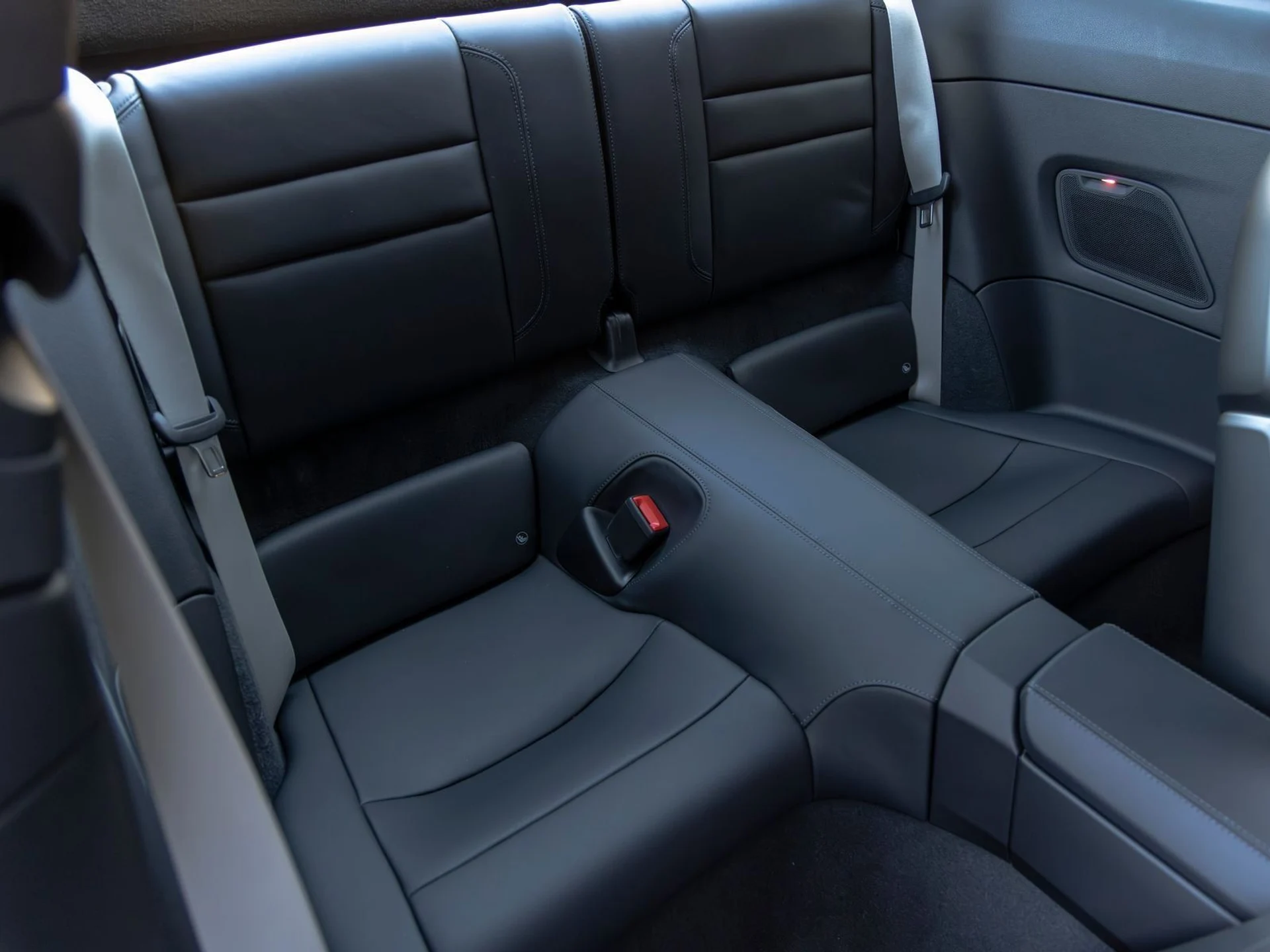 mph050_2904268133_51_2cb0e10f23