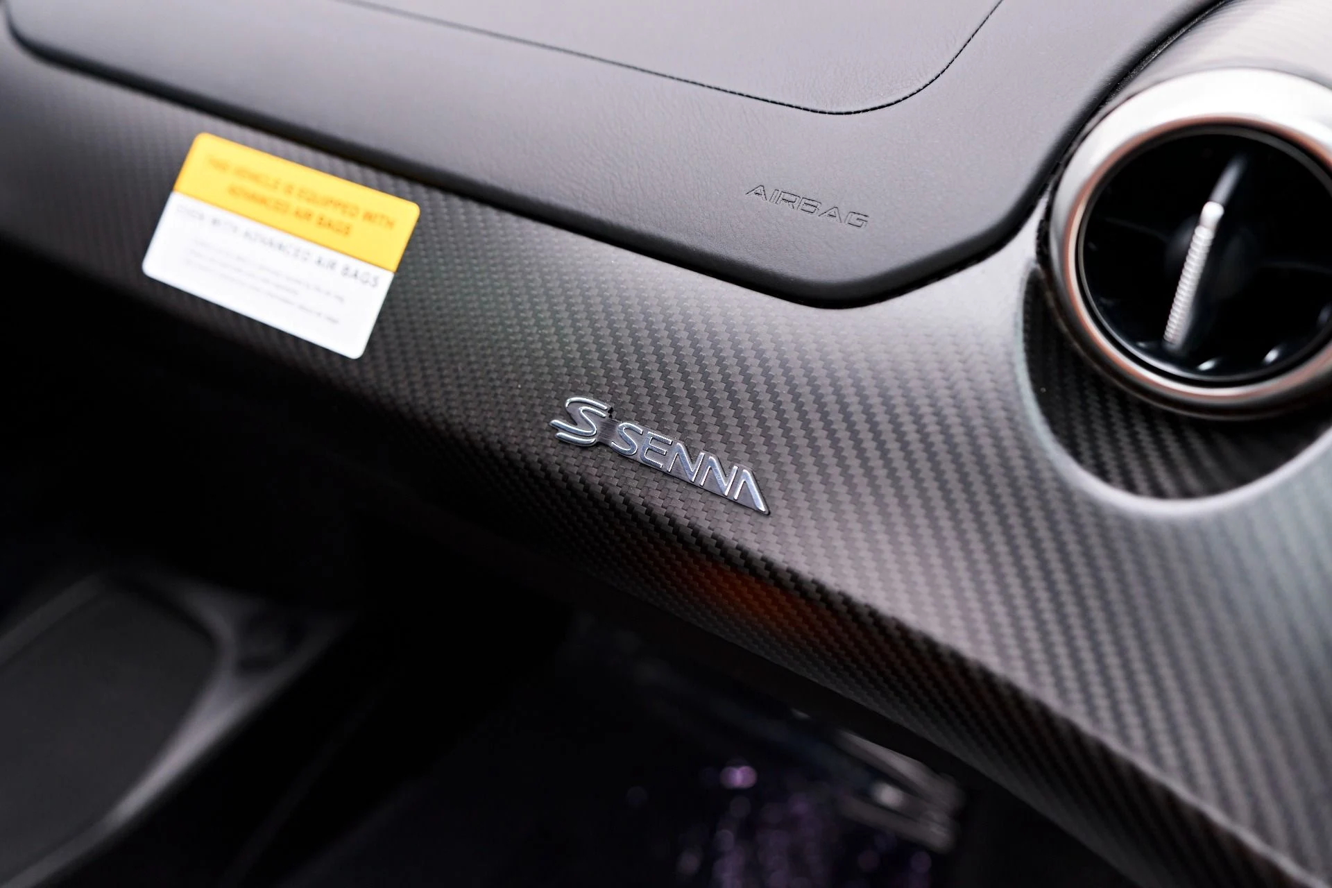 mph050_2908385532_Used_2019_Mc_Laren_Senna_1766516201_9d81c48b46