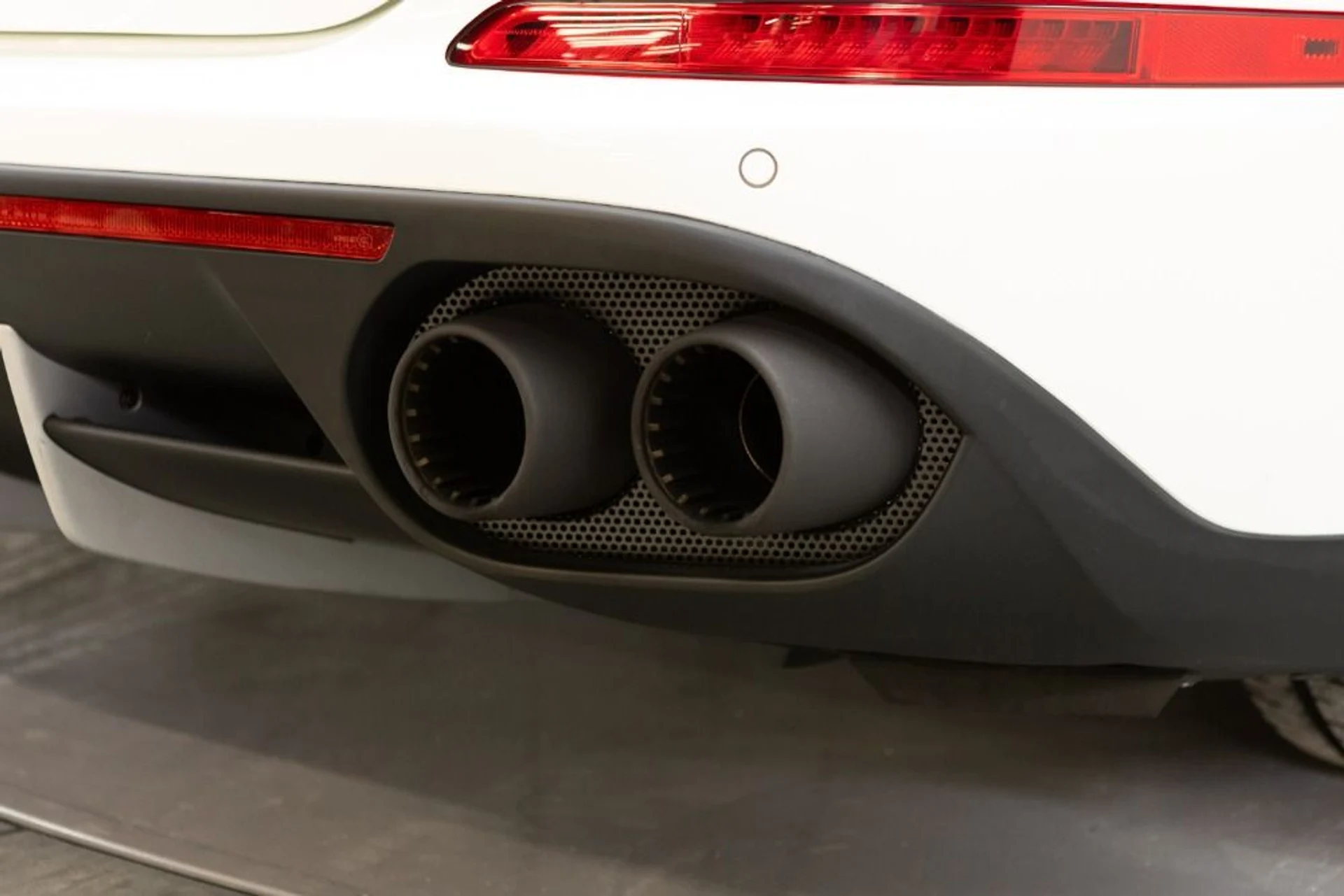 mph050_2914021099_Used_2016_Ferrari_California_T_c231a9bd55