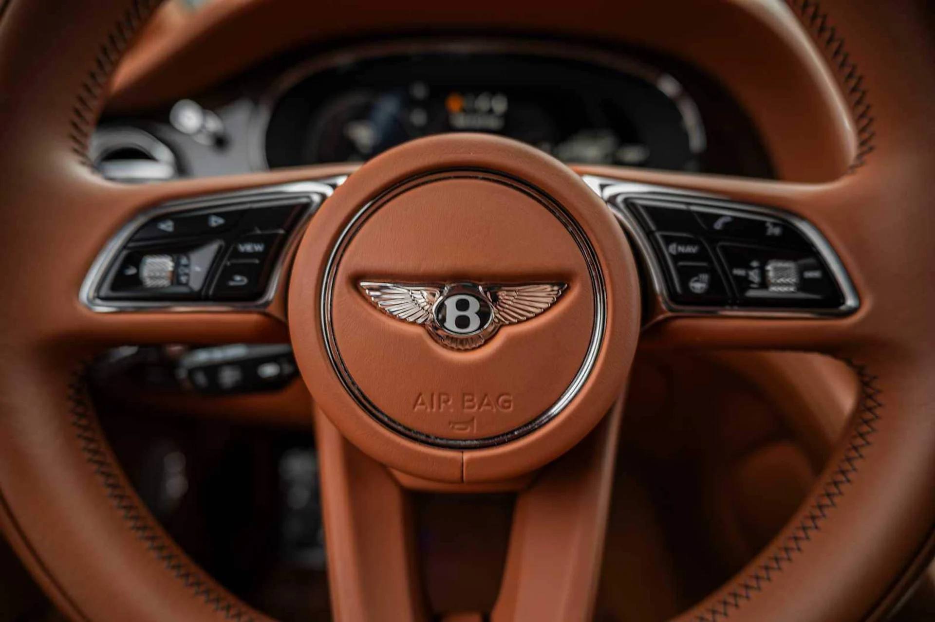 mph050_2922132870_e94c663479b059a2e0257ef5ec65f92fx_0408eff41b