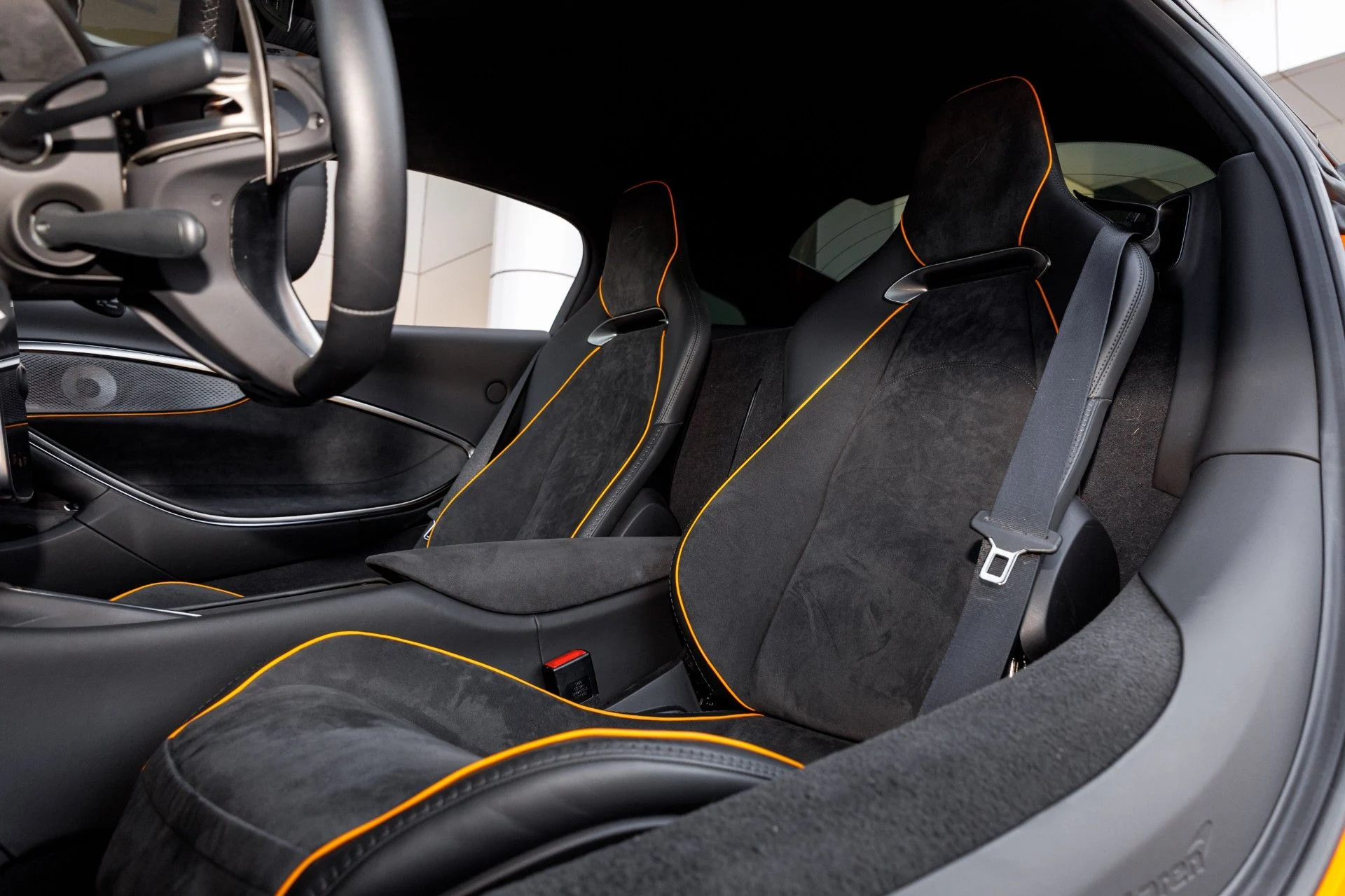 mph050_2923105633_653_p51_l_ef088248c2