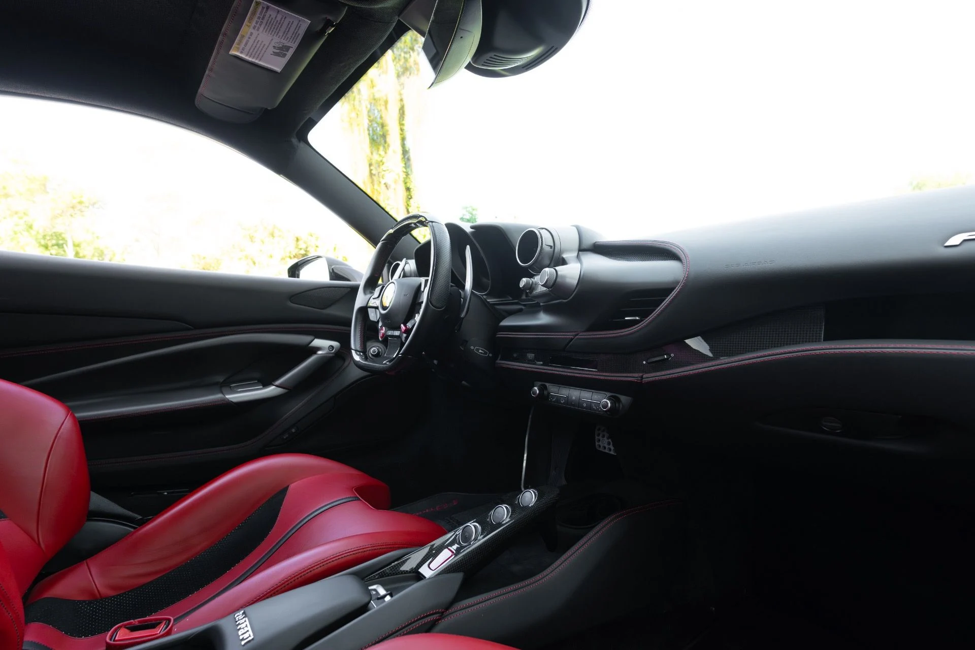 mph050_2954309681_Used_2020_Ferrari_F8_Tributo_1767738008_4538cc1fcd