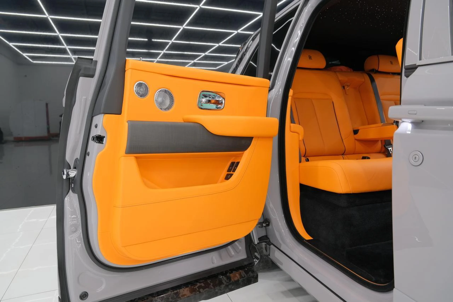 mph050_2954694891_70c9c1aa406dfb3c914b0c87629d815d_178bdb666d