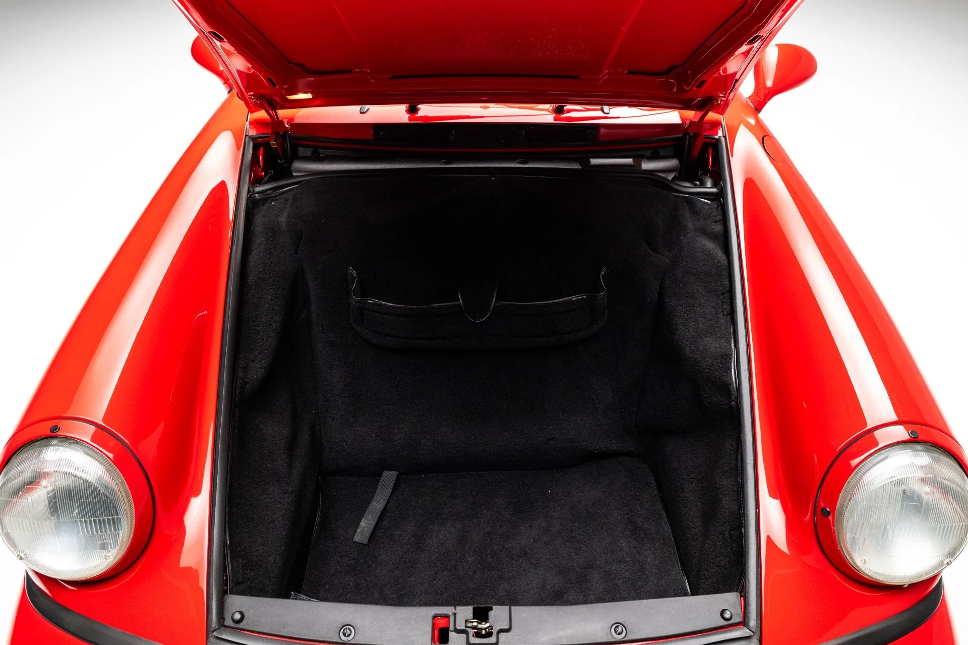 mph050_2956908299_12656_p51_l_d4409484f2