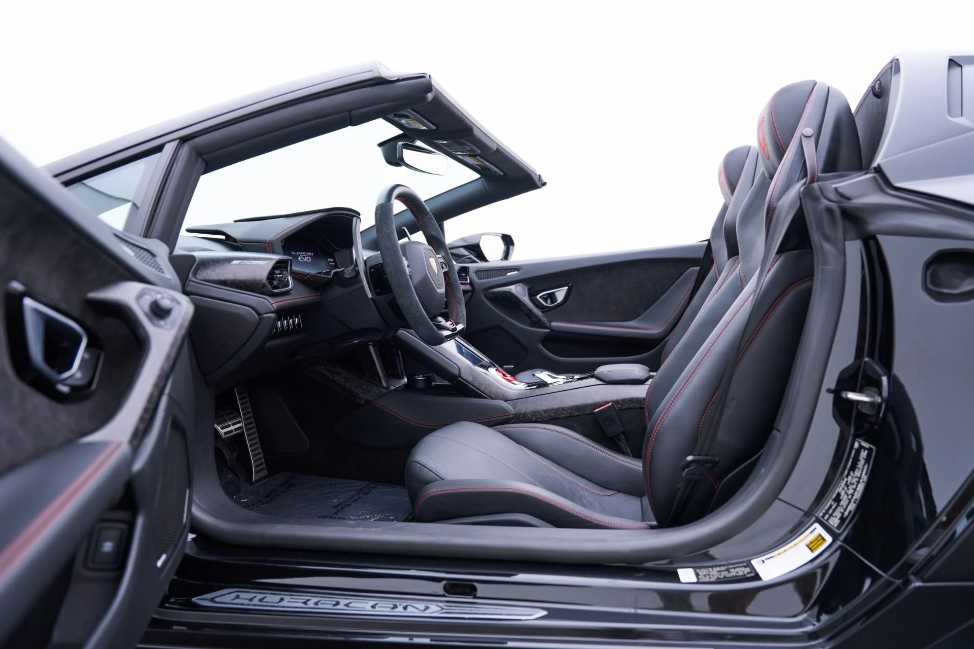 mph050_2971383912_Used_2022_Lamborghini_Huracan_EVO_Base_1792542181_cb52921908