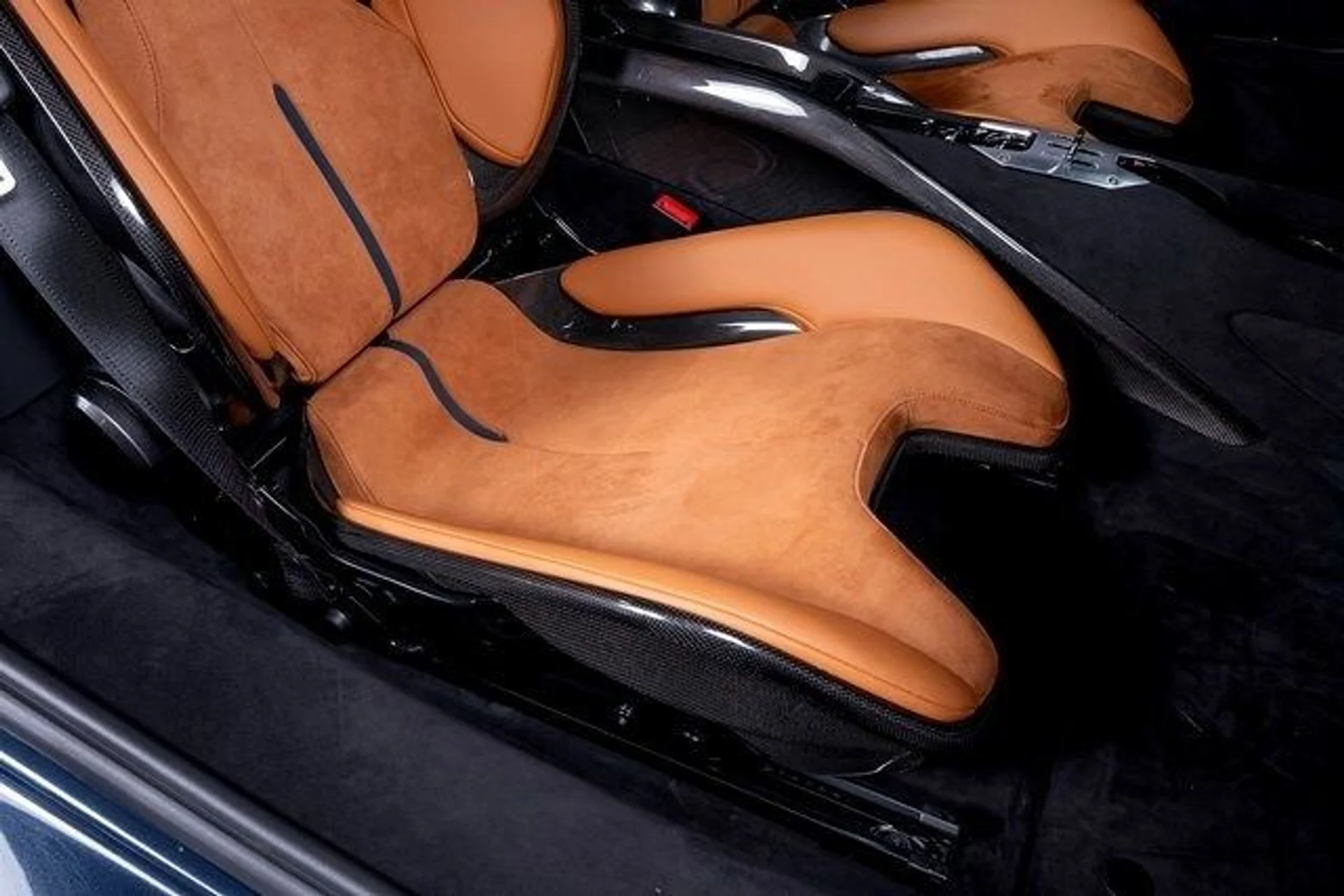 mph050_298803165_03f77798840c149fd34e72686bb440bcx_31f6ada54a