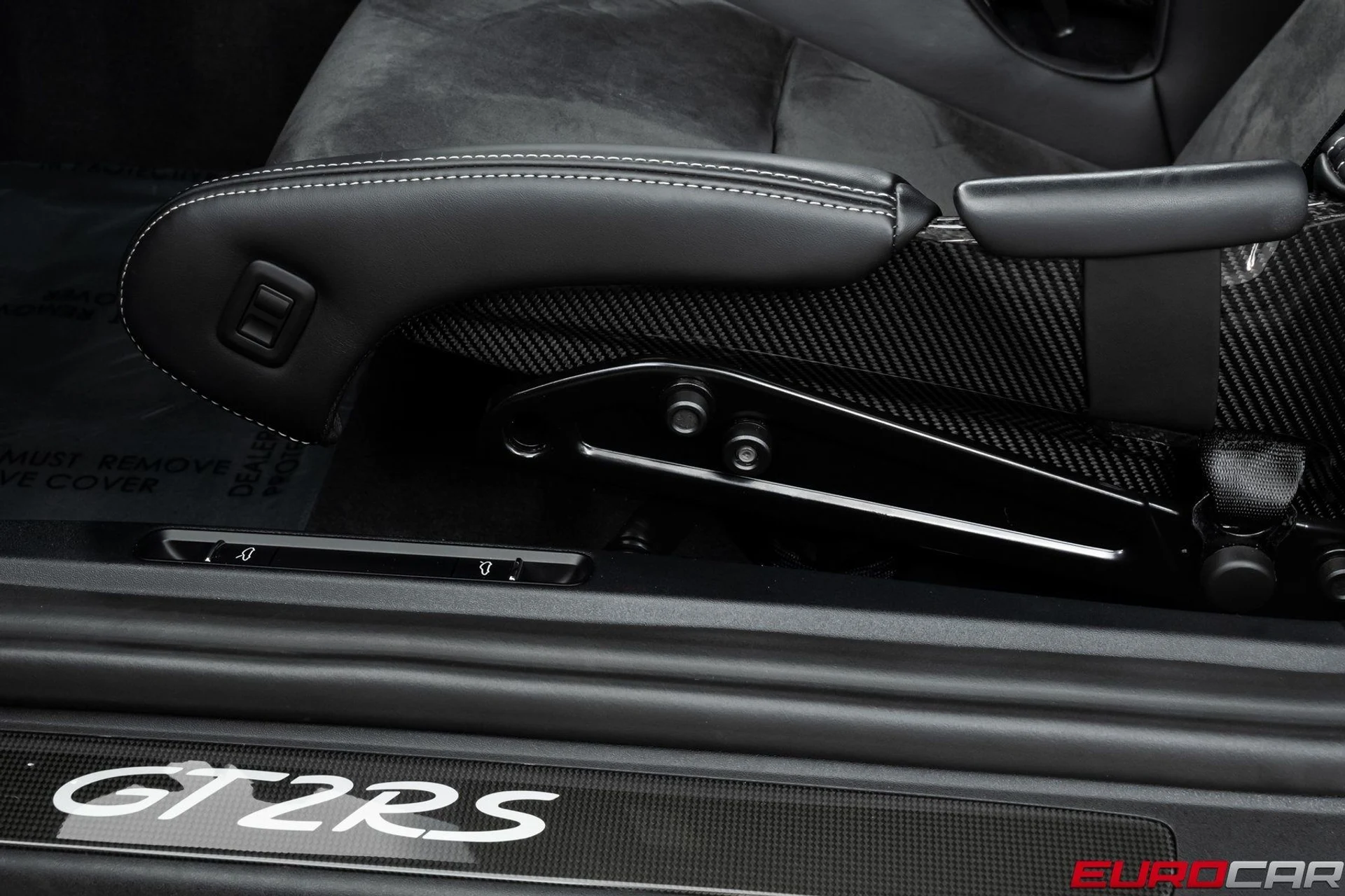 mph050_3007973591_image_51_697435af52