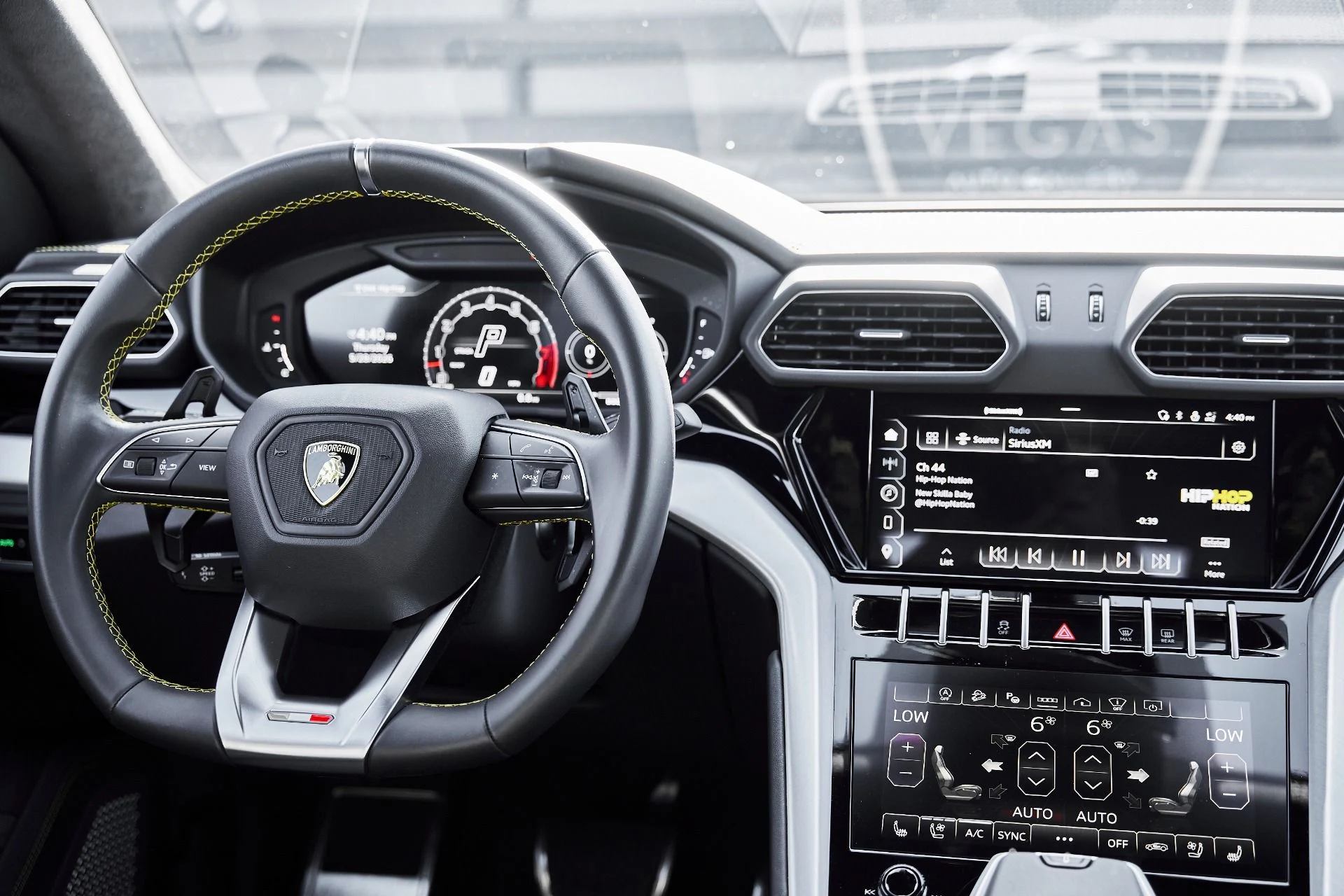 mph050_3011048343_Used_2024_Lamborghini_Urus_S_1780082909_b59232f72b