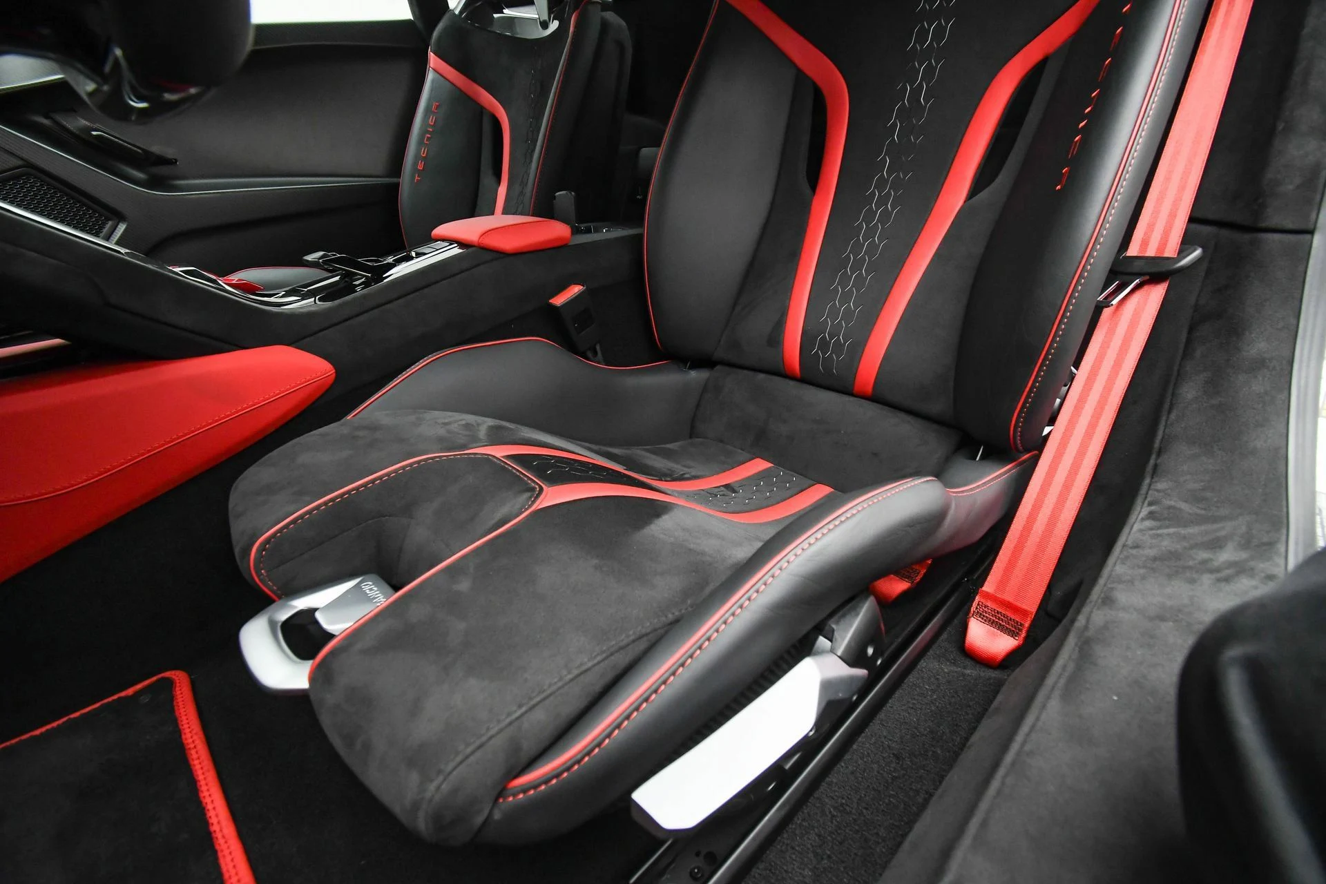 mph050_30187491_6ba5a4a7231b40a7ad4e14e5f48a6bef_5ba0d47751