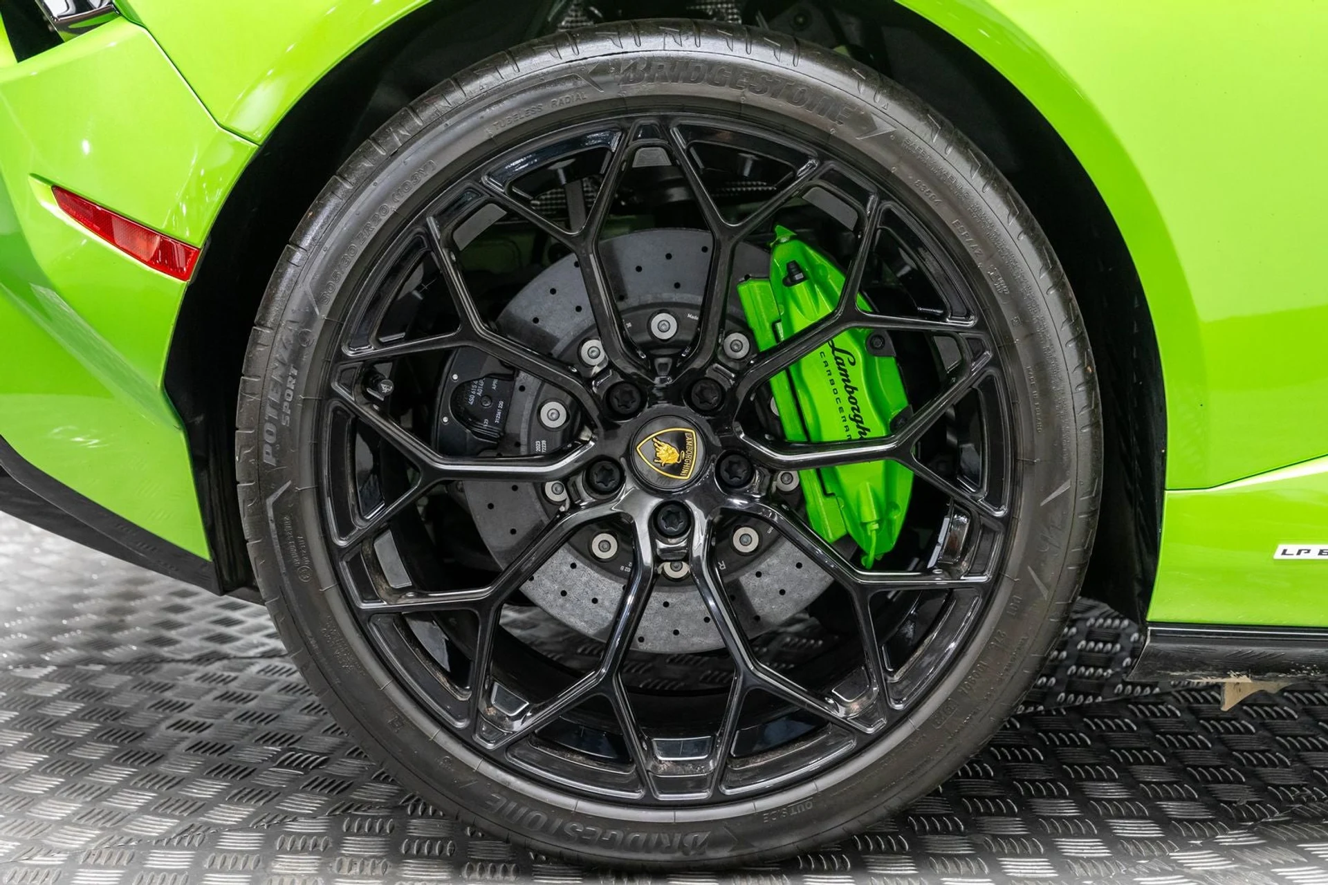 mph050_3045231117_51_70bdc32603