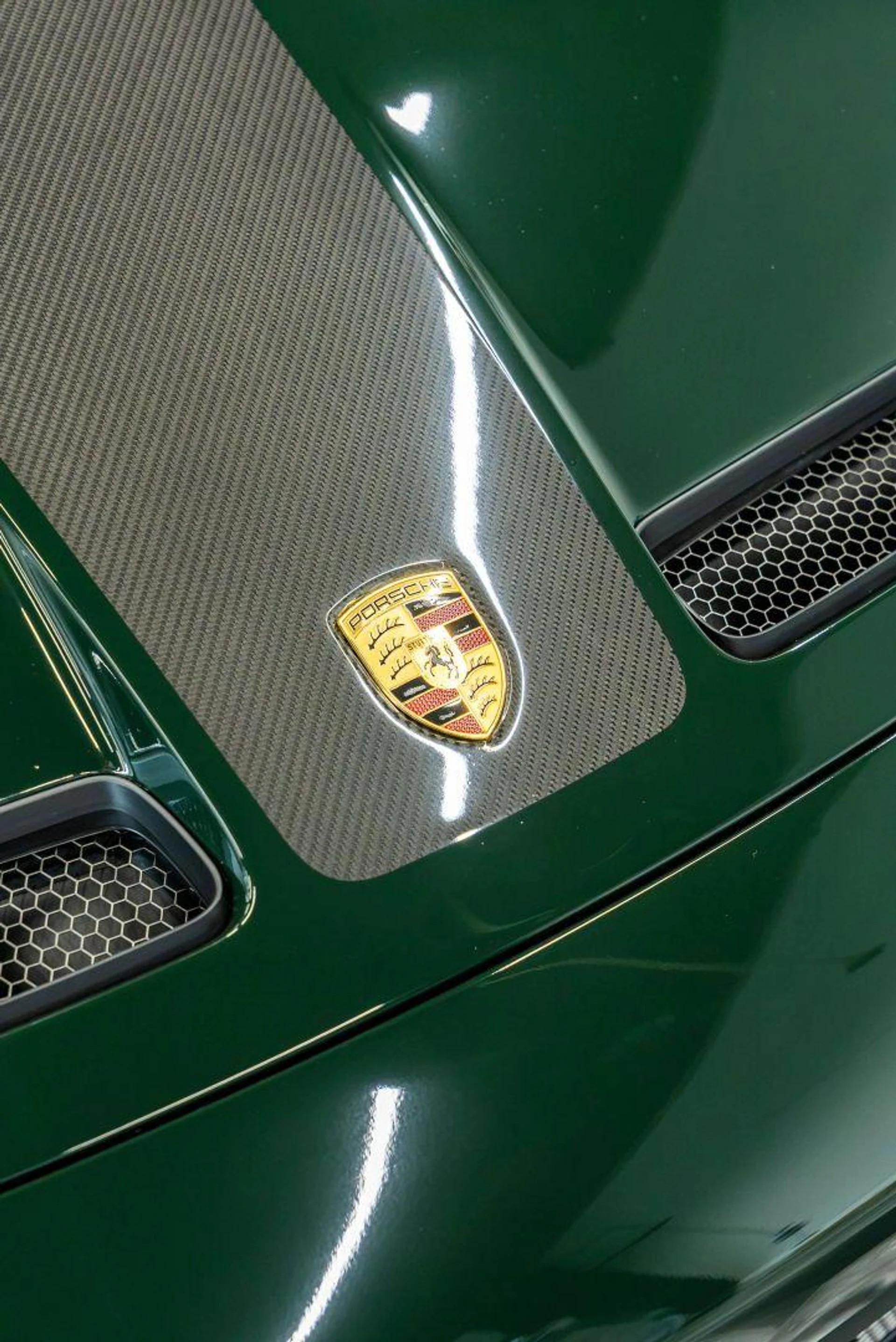 mph050_306644218_Used_2026_Porsche_911_GT_3_Coupe_2_D_1787786300_9e960def36
