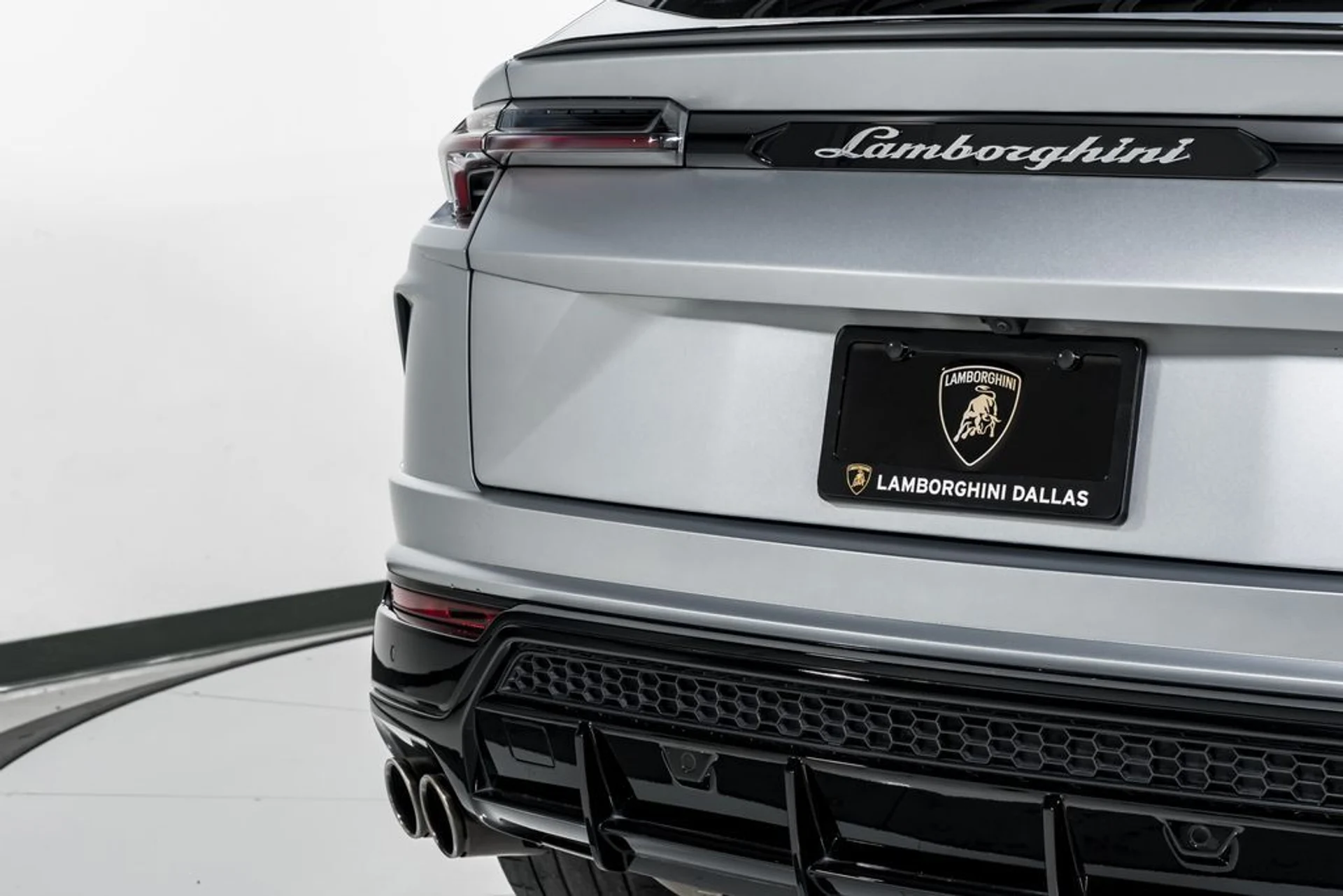 mph050_3071645863_03d00bf6a008553ede8f854c738ac2dcx_6b873f3f12