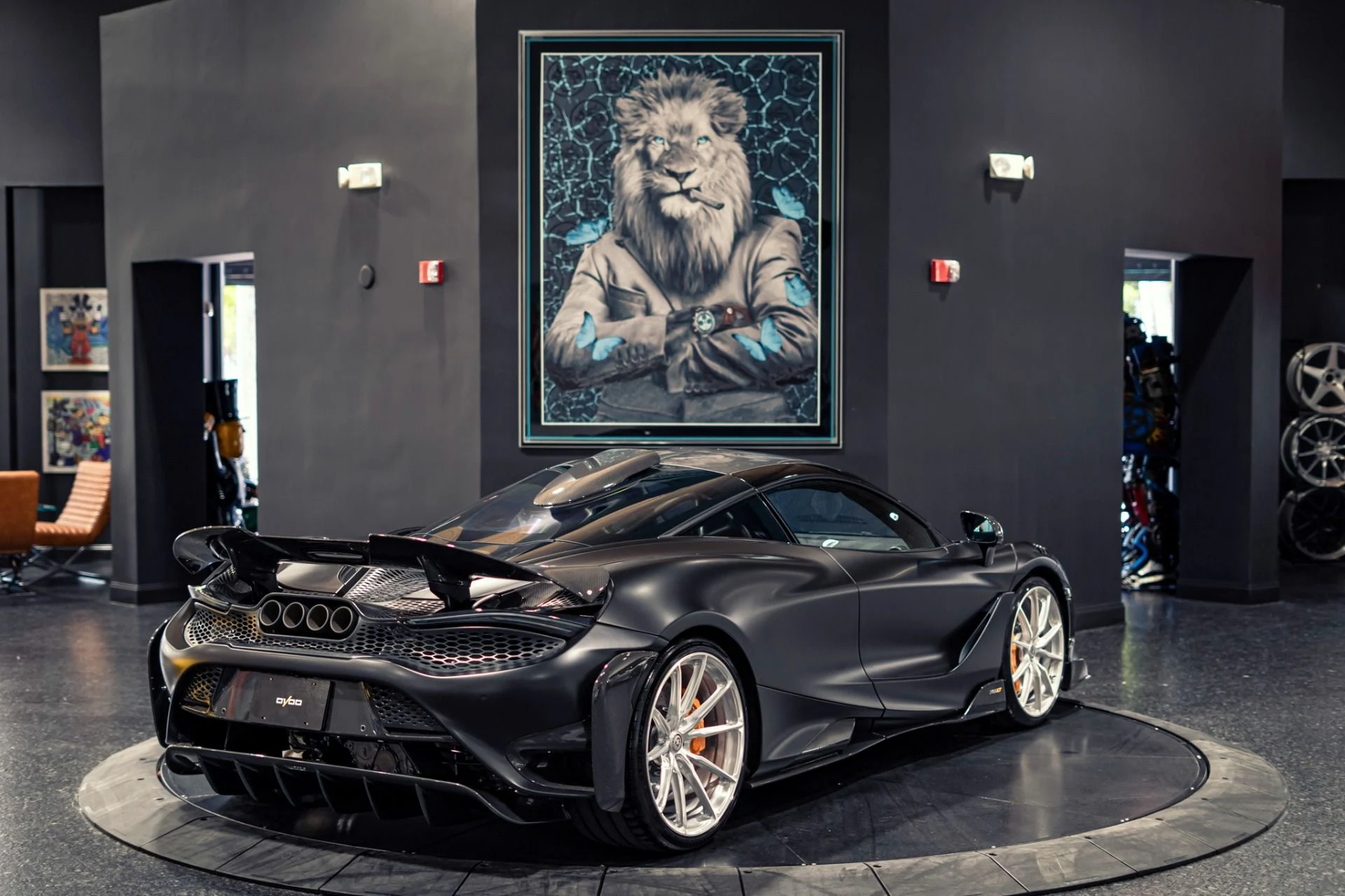 mph050_3092487396_Used_2021_Mc_Laren_765_LT_568000_MSRP_Chicane_Grey_Carbon_Roof_Scoop_1779213543_49e47945a4