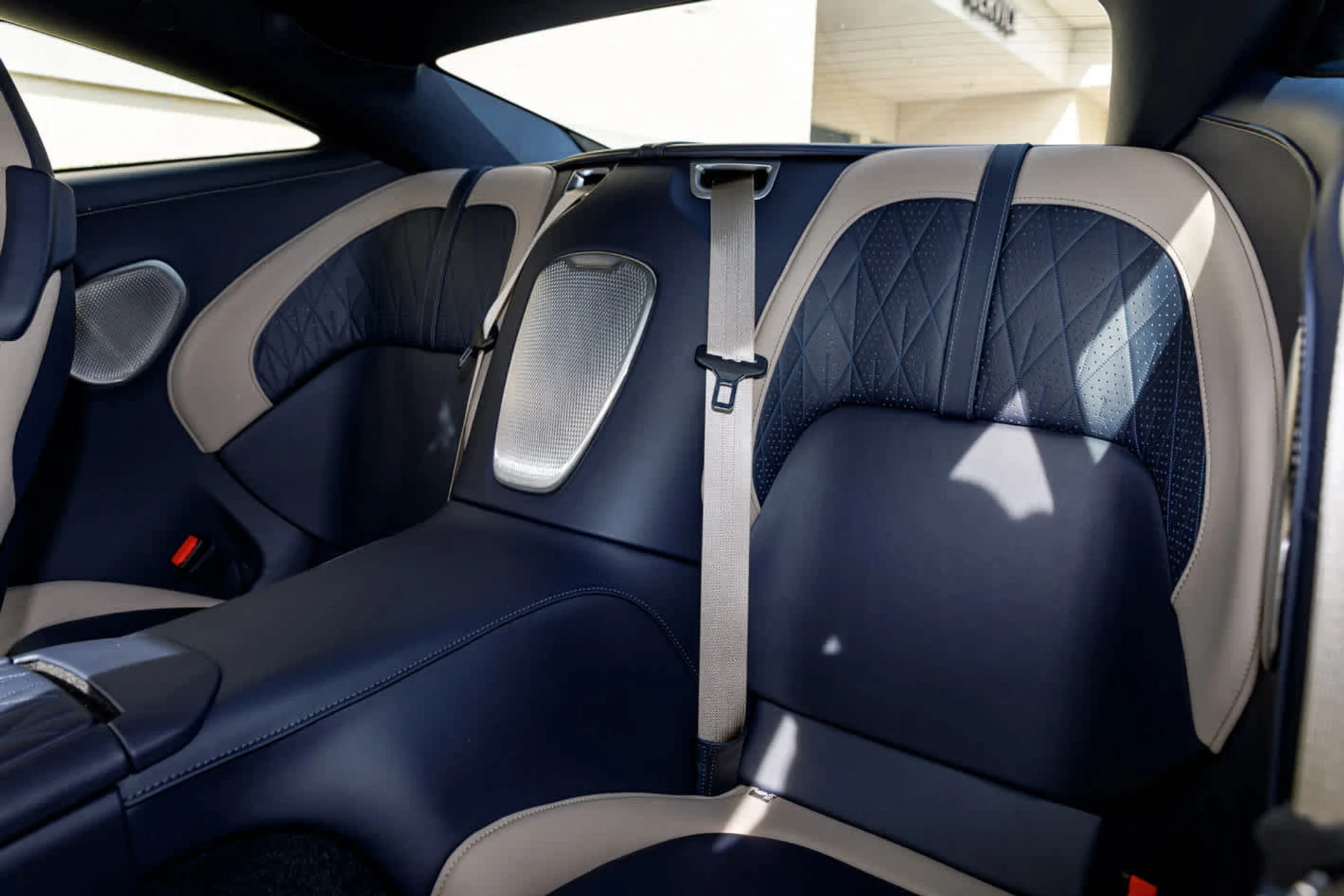 mph050_3119692968_51_02634f8df5