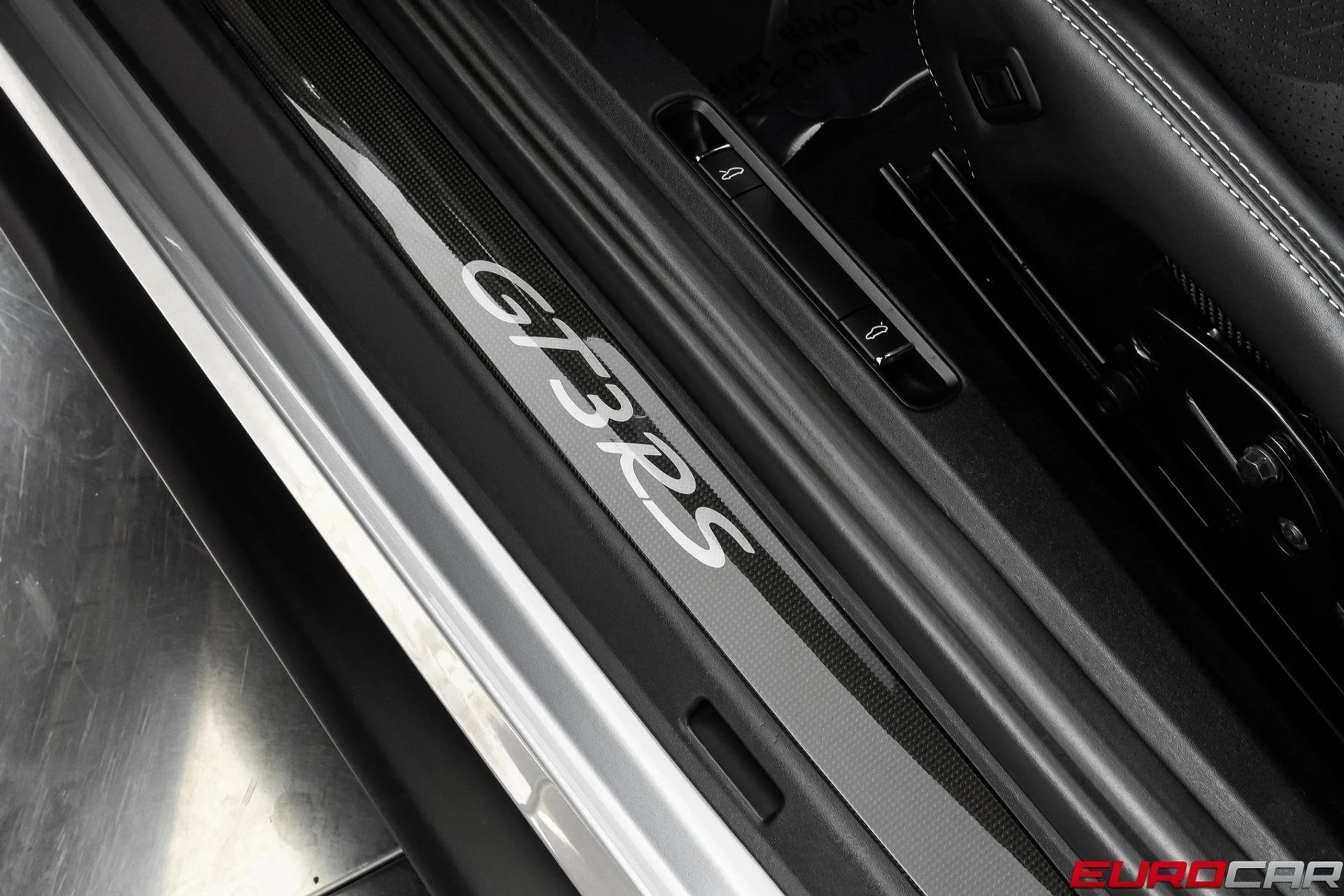 mph050_3139365516_image_51_1564d87007