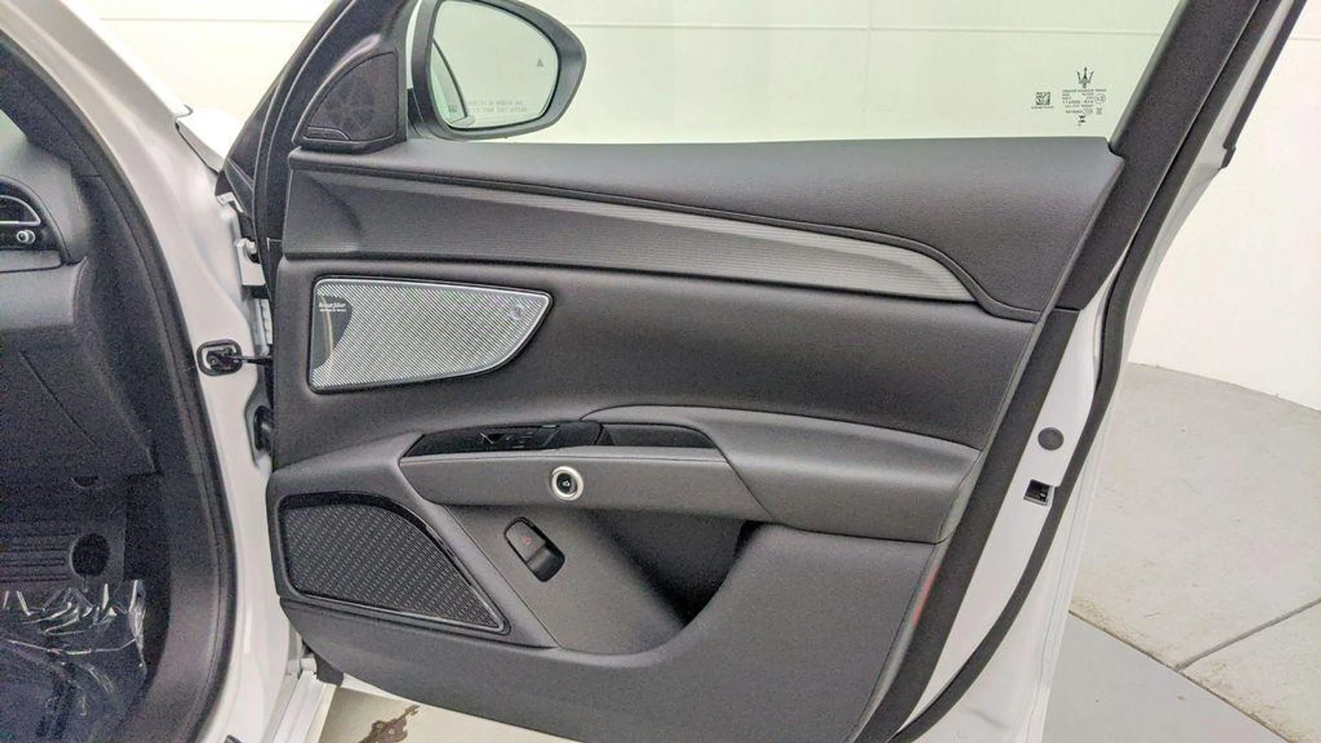 mph050_3146453200_n_KV_4_W10_X_Q_Kootpfam_U9ym5_0_Y_689b9667bf