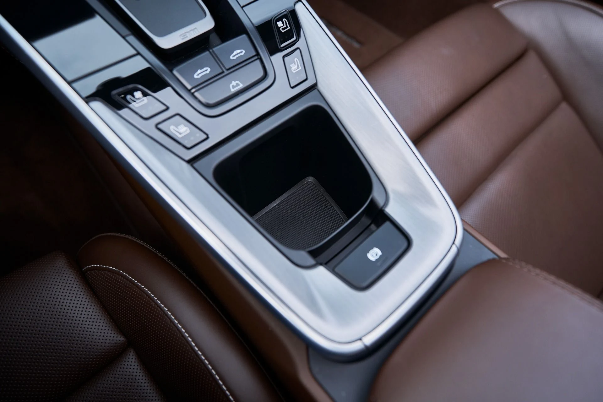 mph050_3146573336_Used_2021_Porsche_911_Turbo_S_1763157503_5404a8f4d5