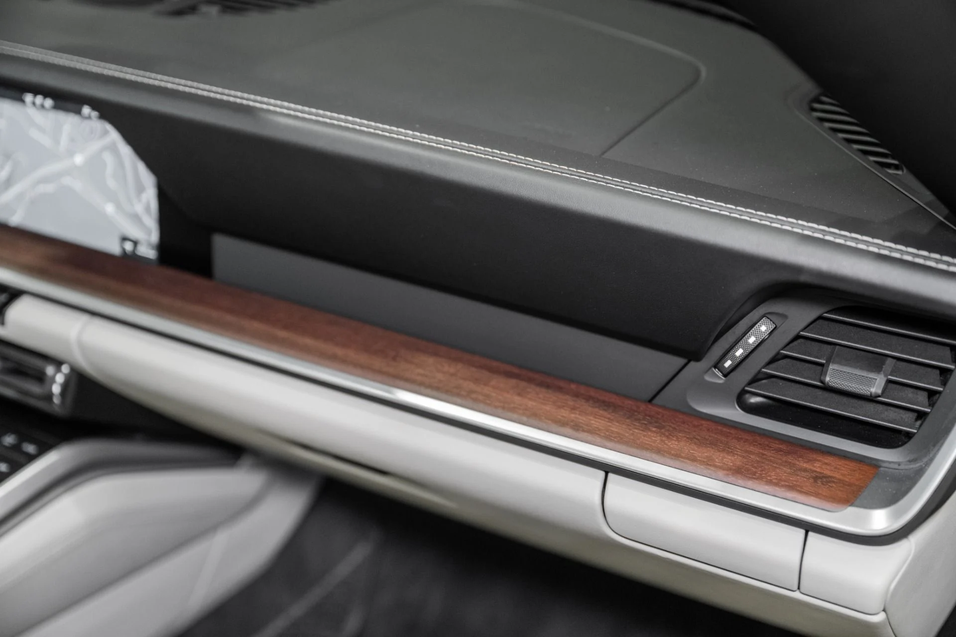 mph050_3151020303_Used_2021_Porsche_911_Turbo_S_1775321937_f144566e86