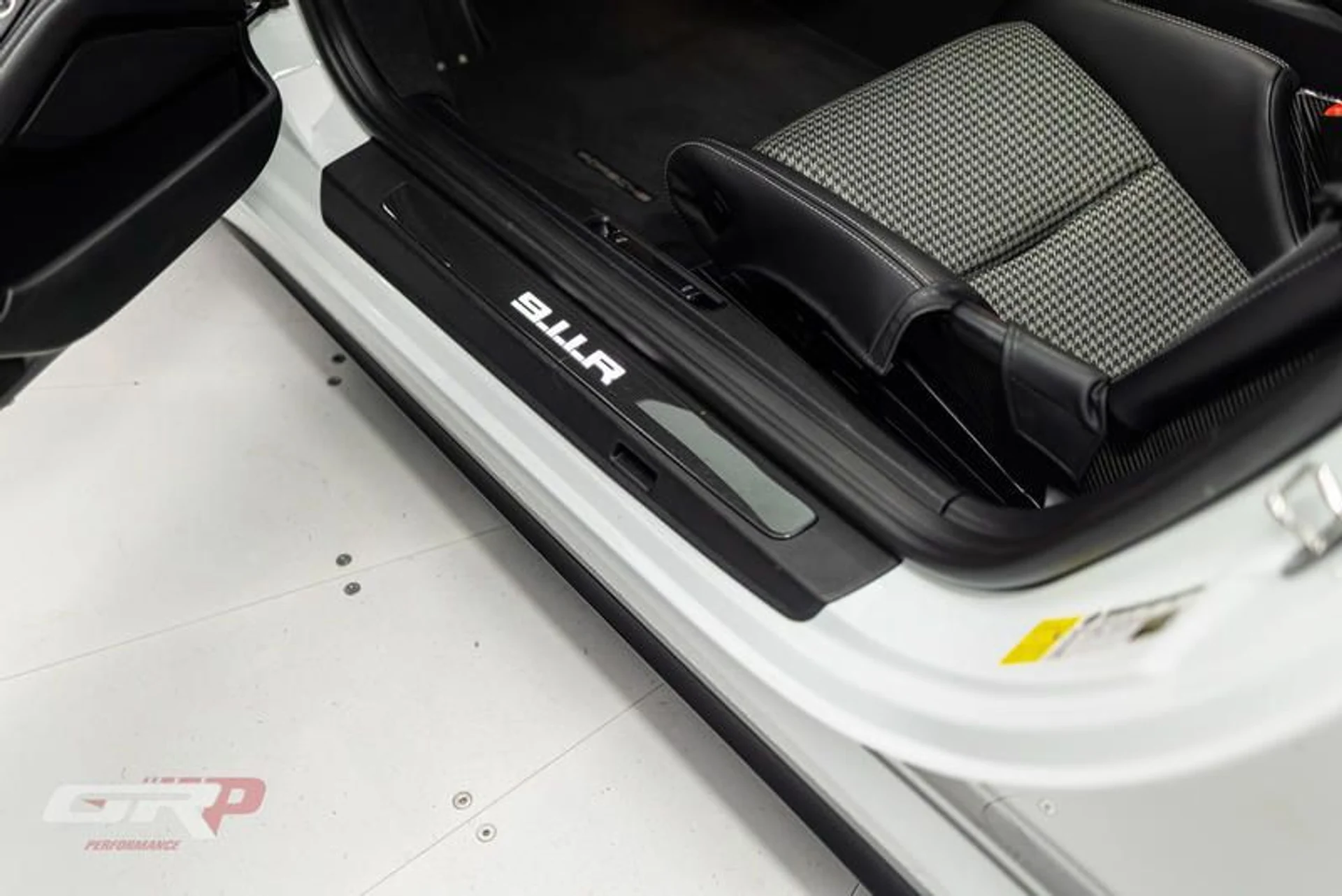 mph050_3195956621_10_D34_E75_E206_49_E2_83_AB_96_A0_CBB_1_C28_F_9e96ee2f5b