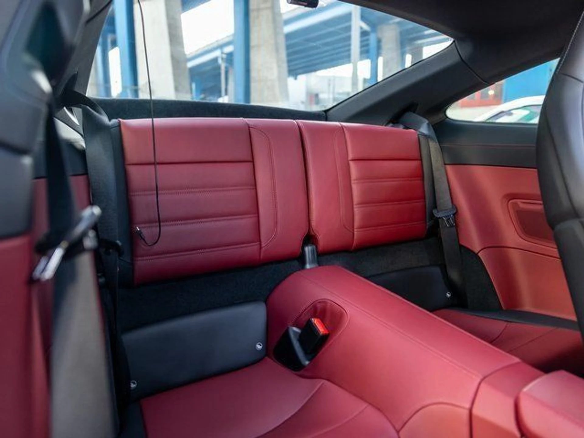 mph050_3203275483_51_4090f96417