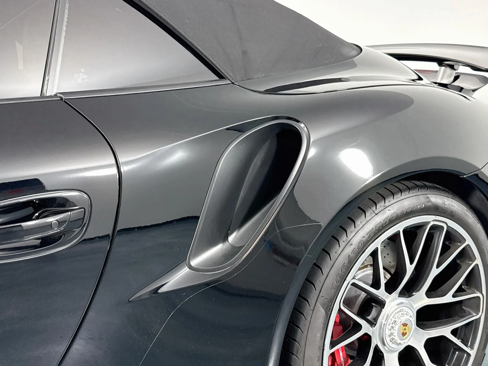 mph050_3217973226_Used_2015_Porsche_911_Turbo_1792520620_e6d3cdfd8d