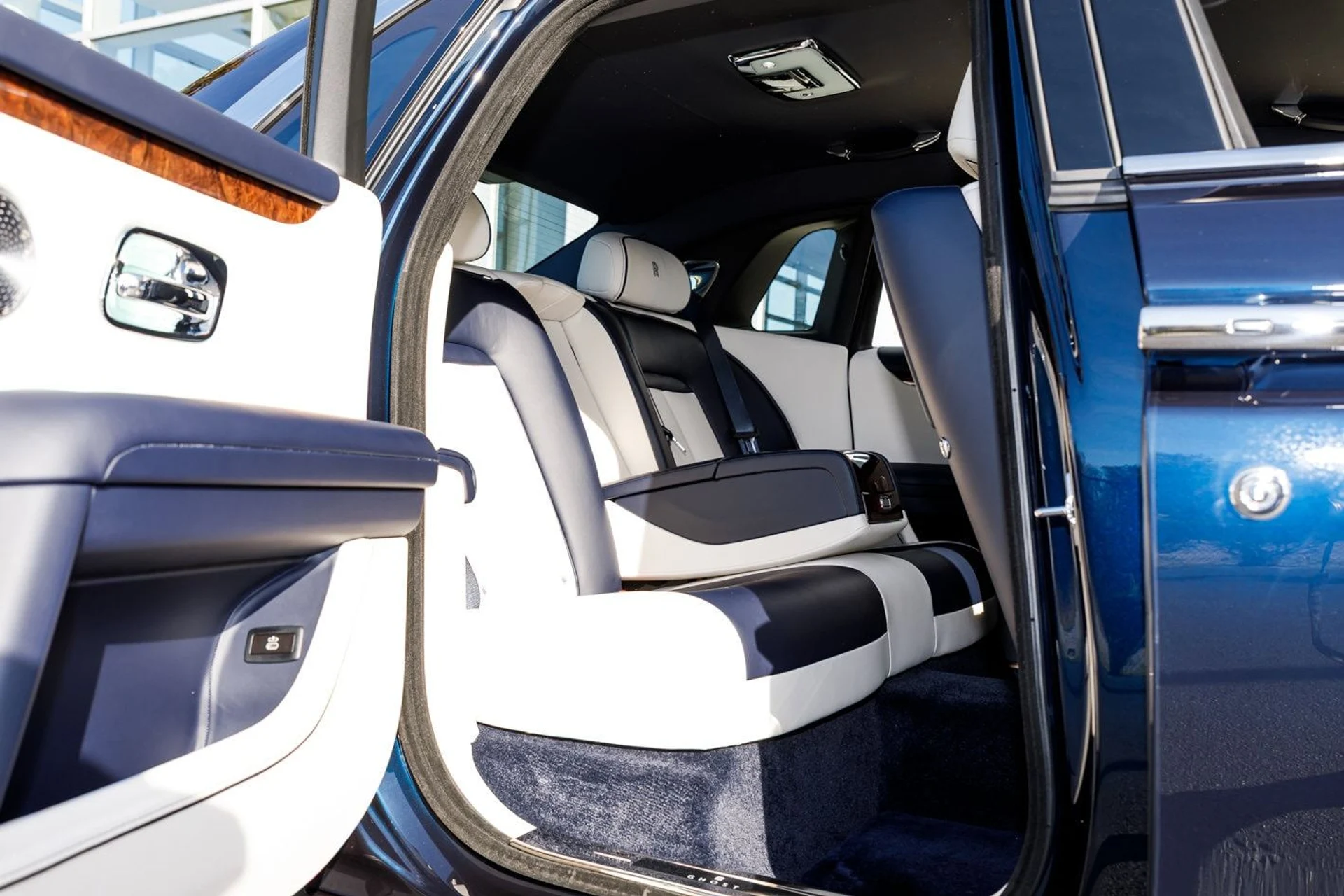 mph050_3229697559_0042f1947d1c7015c6deb4083ab9b9e2x_f59b55bd59