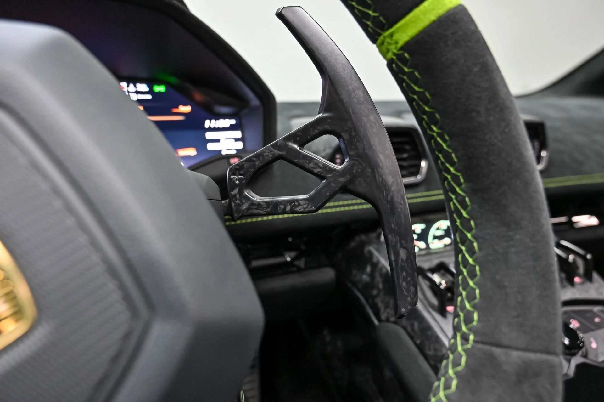 mph050_3286231406_Used_2019_Lamborghini_Huracan_Performante_1756916743_5e9c713e50