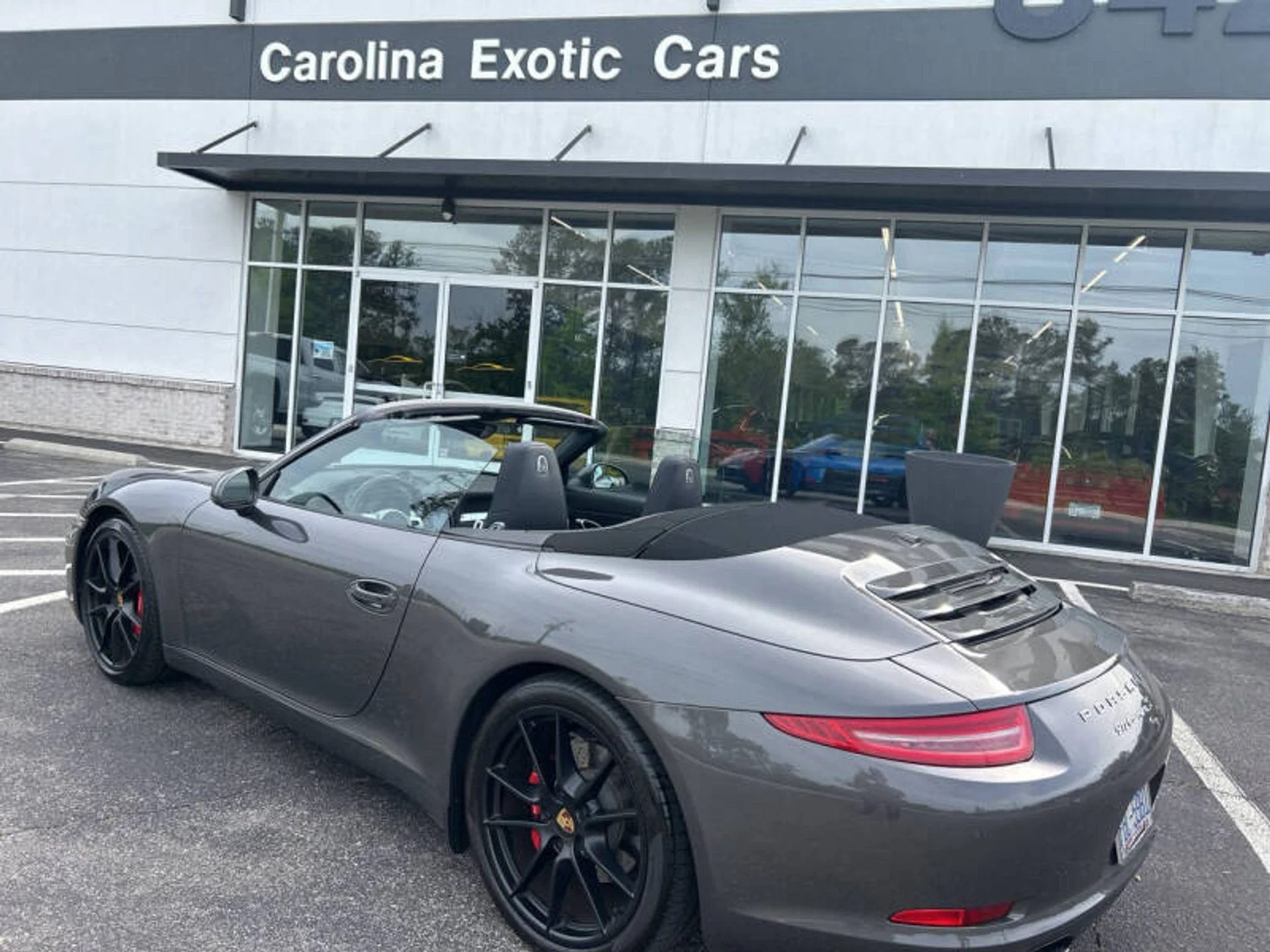 mph050_329111197_2016_porsche_911_carrera_s_2dr_convertible_1134310c77