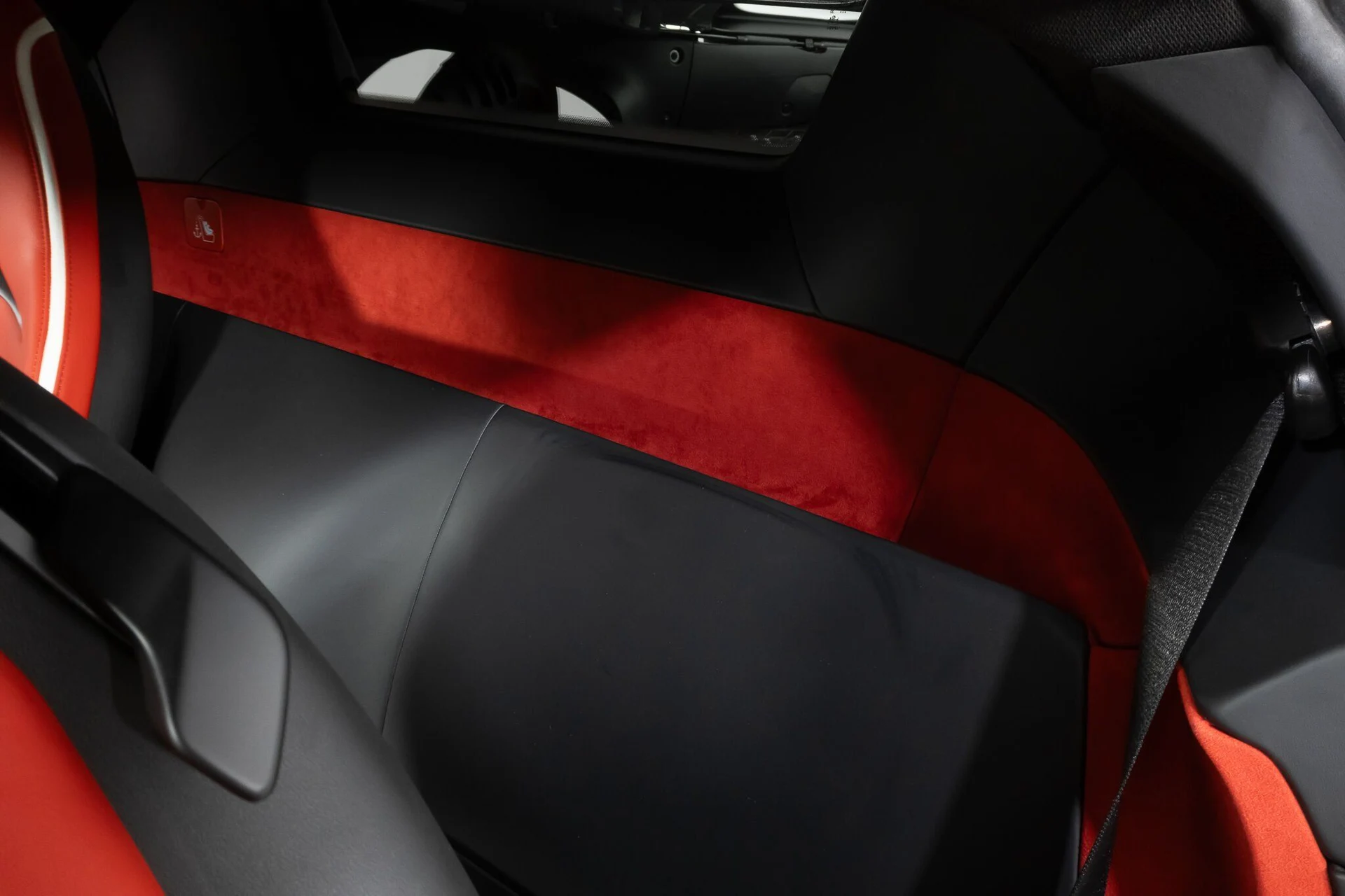 mph050_3299941329_4158b086944699a1d4367d94cfa94da7_c9425db8ae