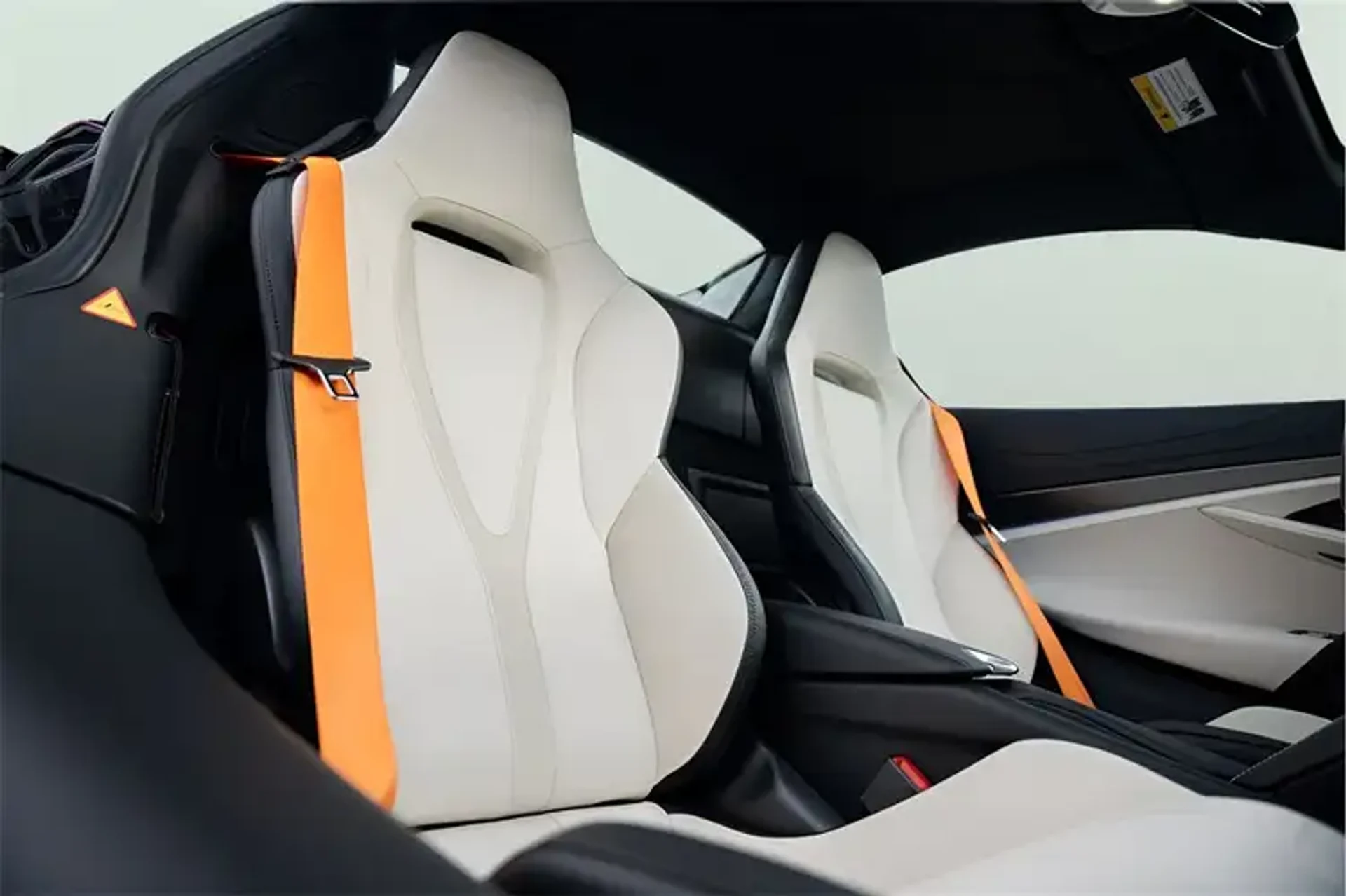 mph050_3308039979_p_B330_NQ_Ajasy5_Uav_med_c6db808fca