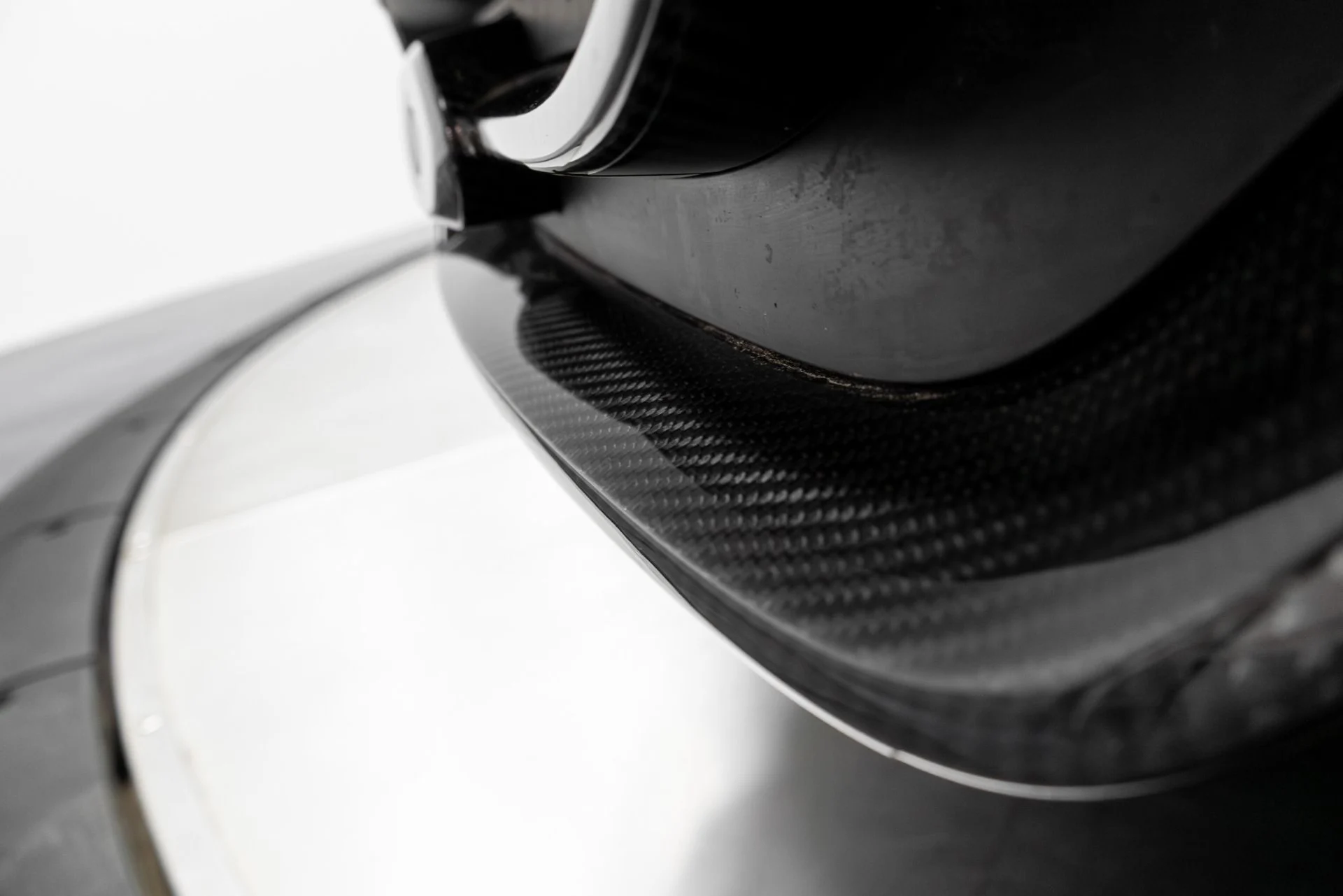 mph050_3322836103_Used_2022_Lamborghini_Urus_1771543126_cc1b8e9732