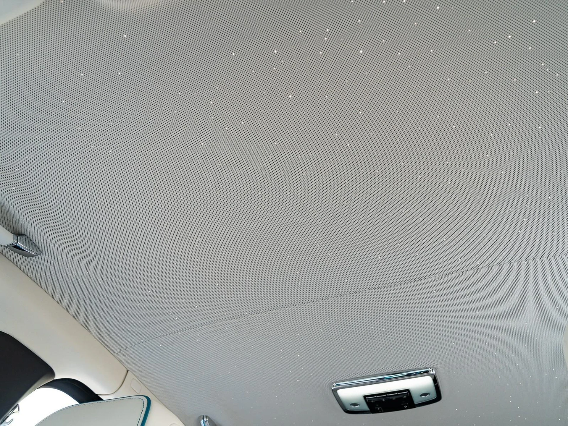 mph050_3338564279_Used_2023_Rolls_Royce_Cullinan_1761685704_e261e93931