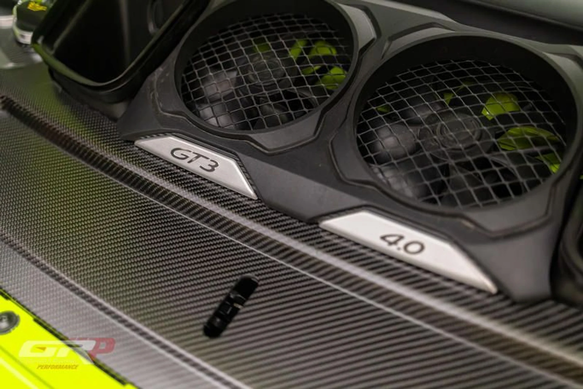 mph050_3340428634_5_AEBBA_2_C_3337_46_B6_B5_E6_AE_18_F092_B160_cc620bea9e