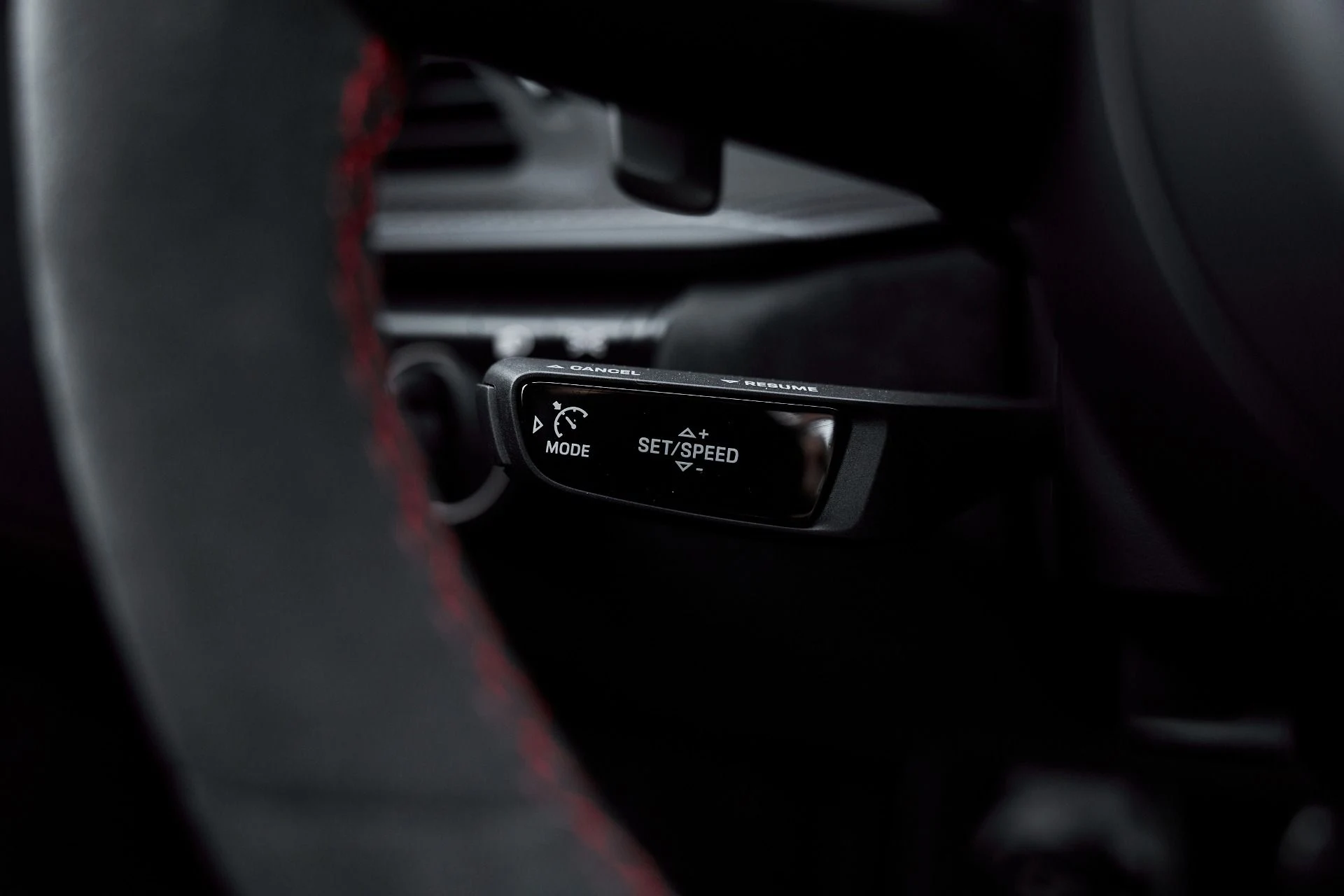 mph050_3346314468_Used_2025_Porsche_911_GT_3_1766514495_dd0fda6a9d