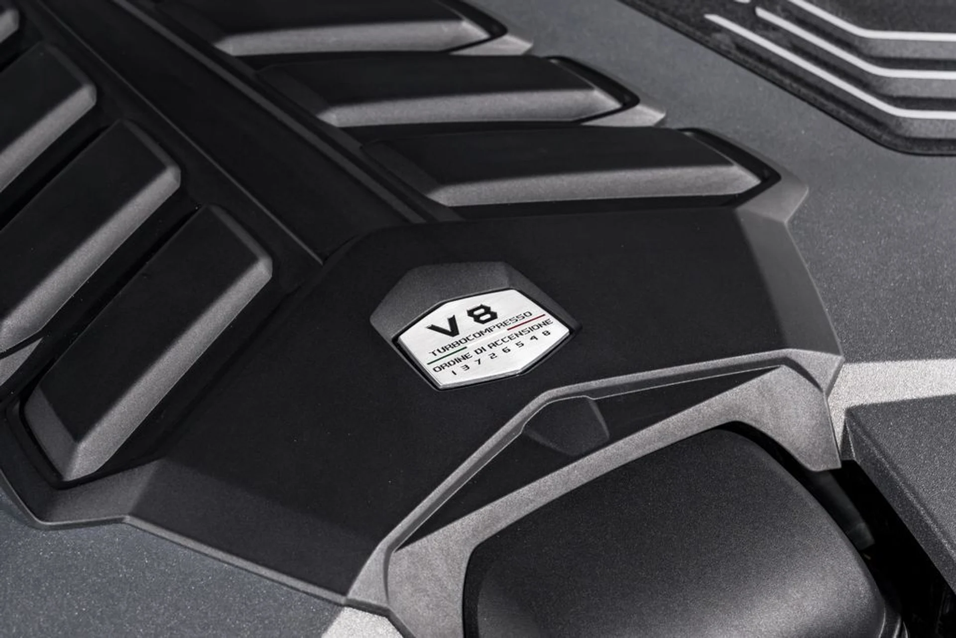 mph050_3359548823_177e84e2ff7ebd22d10c5f16ea562e0dx_191ad68015